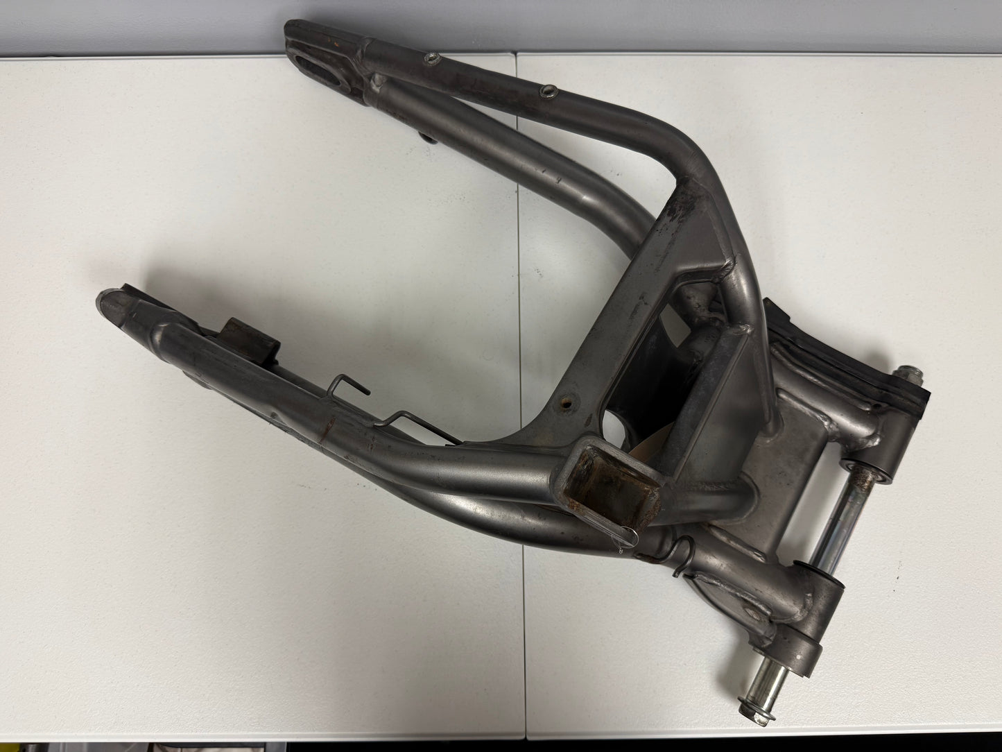 2012-2016 Kawasaki Ninja 650 33001-0553-26M OEM Rear Swing Arm Suspension