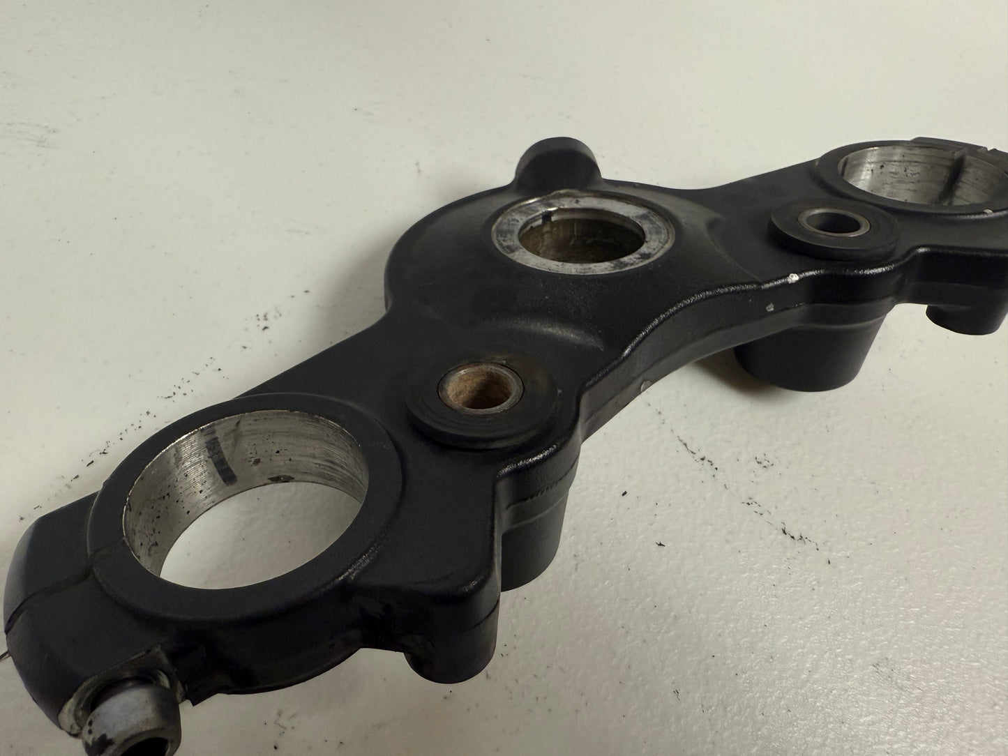 2012-2016 Kawasaki Ninja 650 OEM Upper Fork Holder 44039-0121-18R