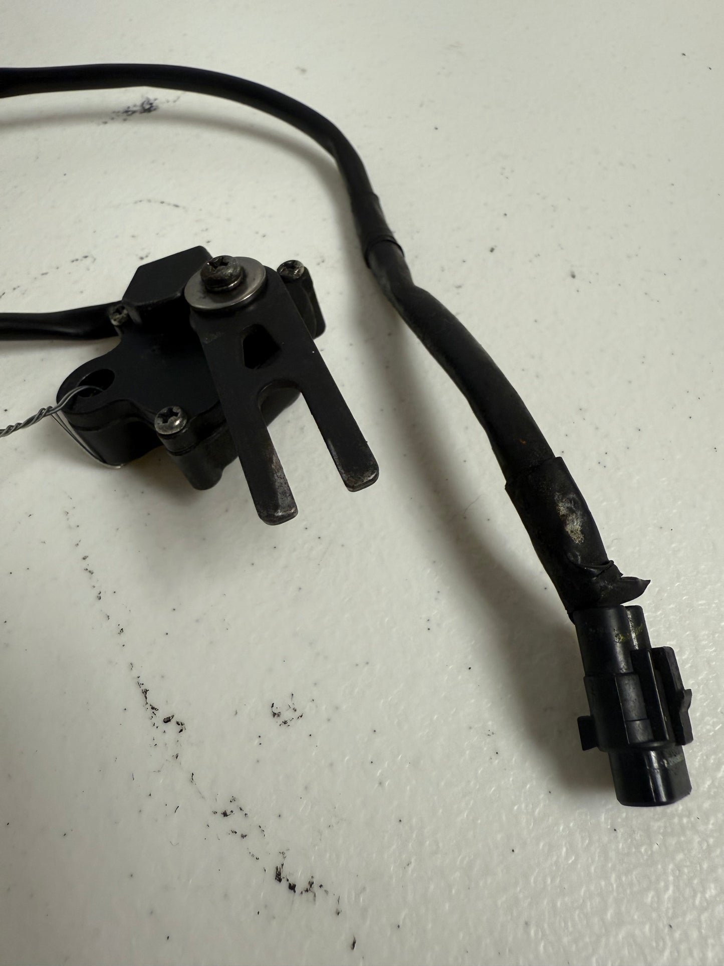 2012-2016 Kawasaki Ninja OEM Kick Stand Sensor 27010-0722