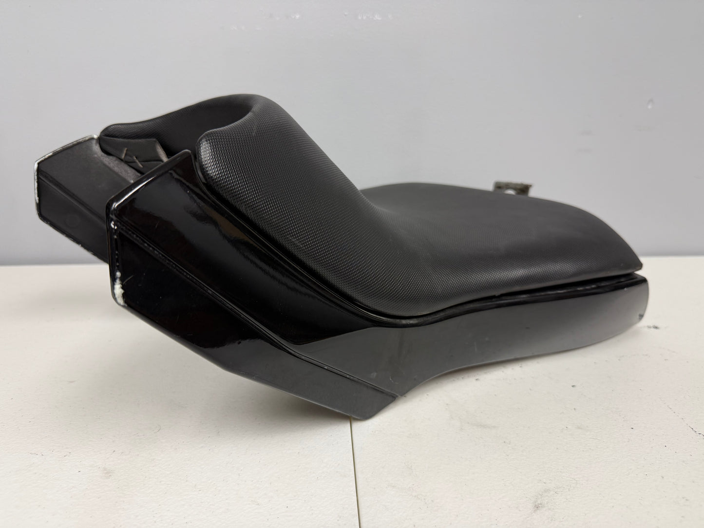 2012-2016 Kawasaki Ninja 650 OEM Seat Assembly 53066-0365-MA