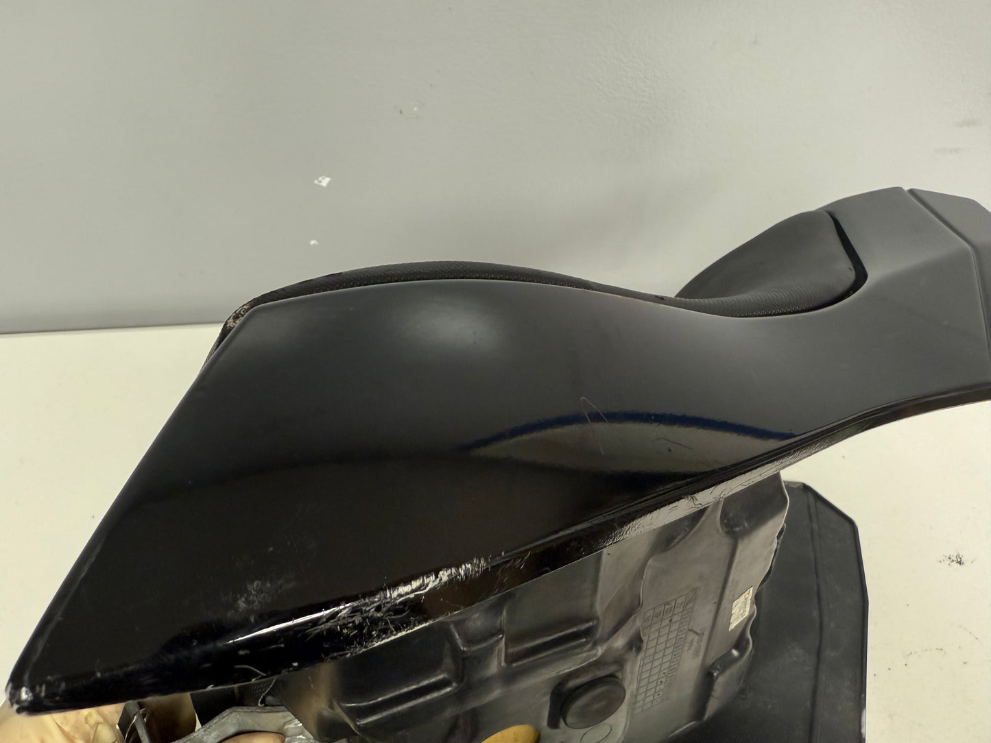 2012-2016 Kawasaki Ninja 650 OEM Seat Assembly 53066-0365-MA