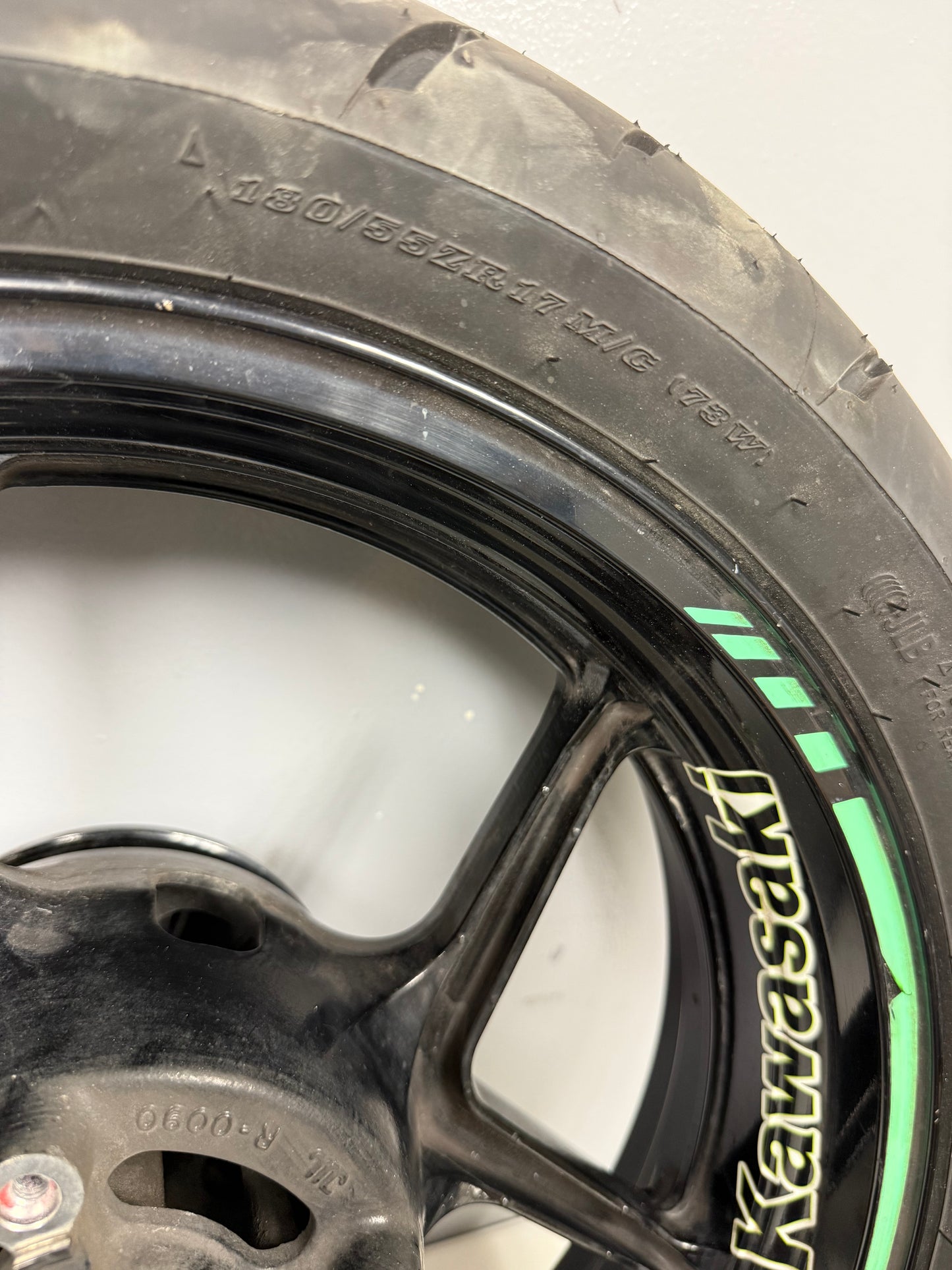 2012-2016 Kawasaki Ninja 650 OEM Rear Wheel Assembly 41073-0568-QT