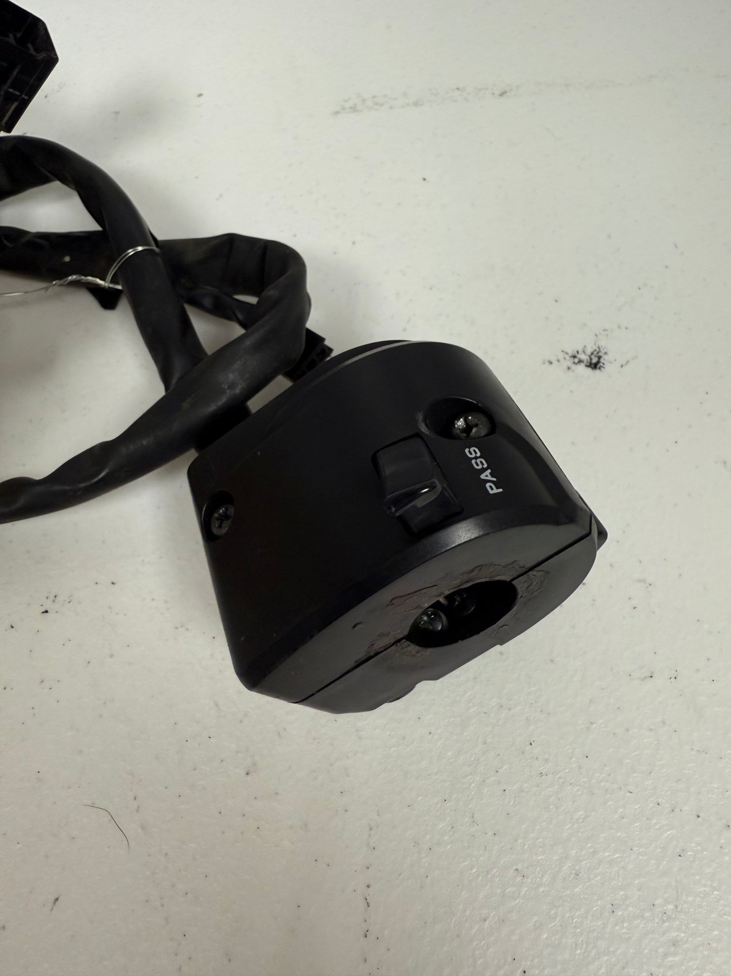2012-2016 Kawasaki Ninja 650 OEM Horn / Blinker Switch 46091-0406