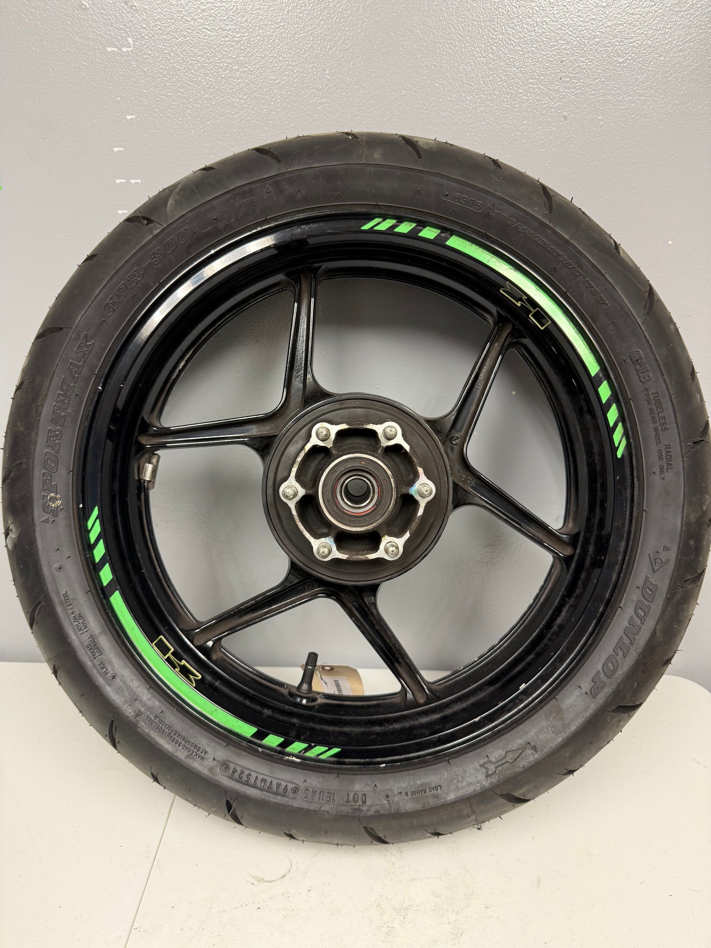2012-2016 Kawasaki Ninja 650 OEM Rear Wheel Assembly 41073-0568-QT