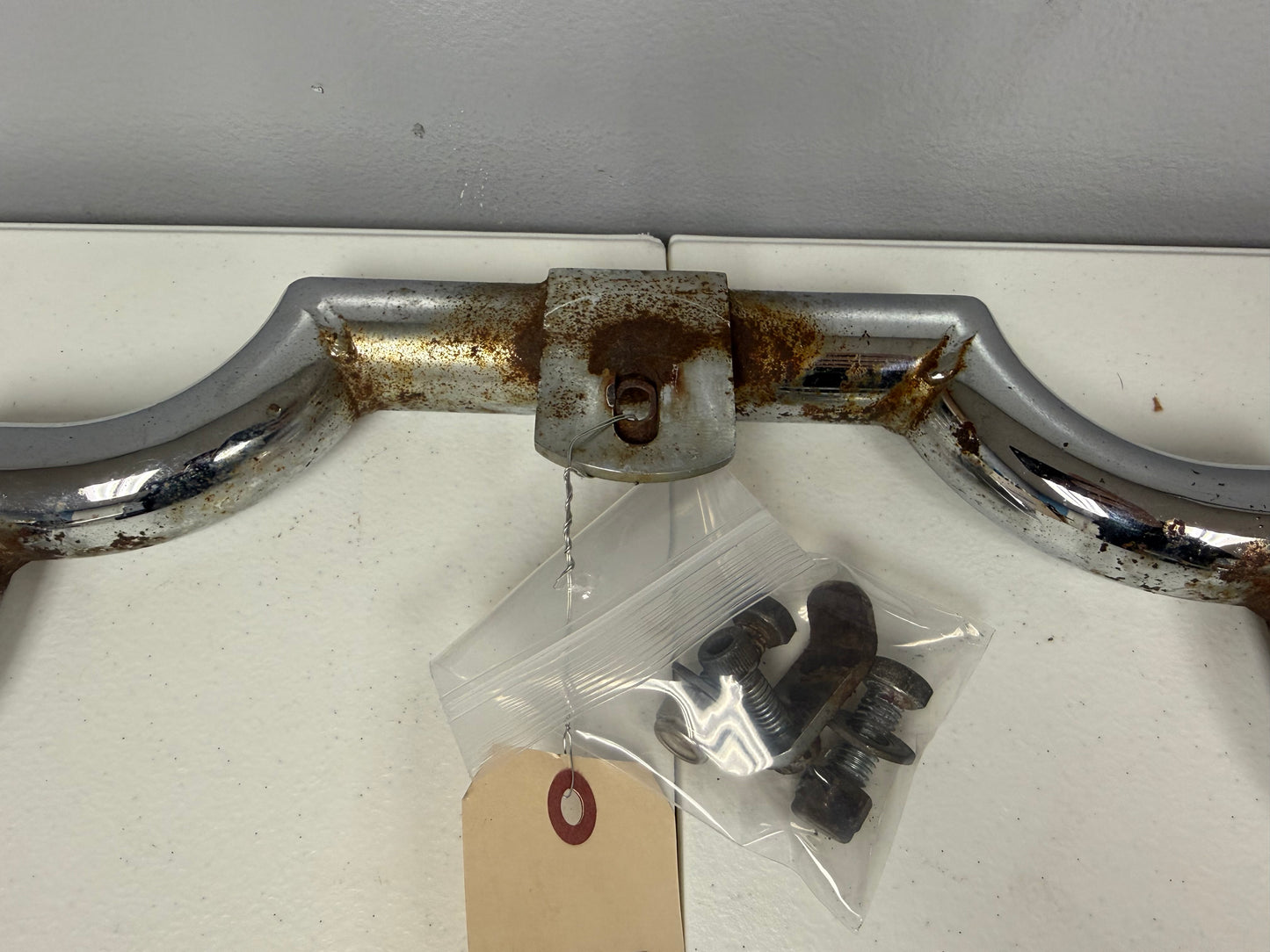 01-16 Harley Davidson Heritage Softail Classic Engine Guard Crash Bar Chrome