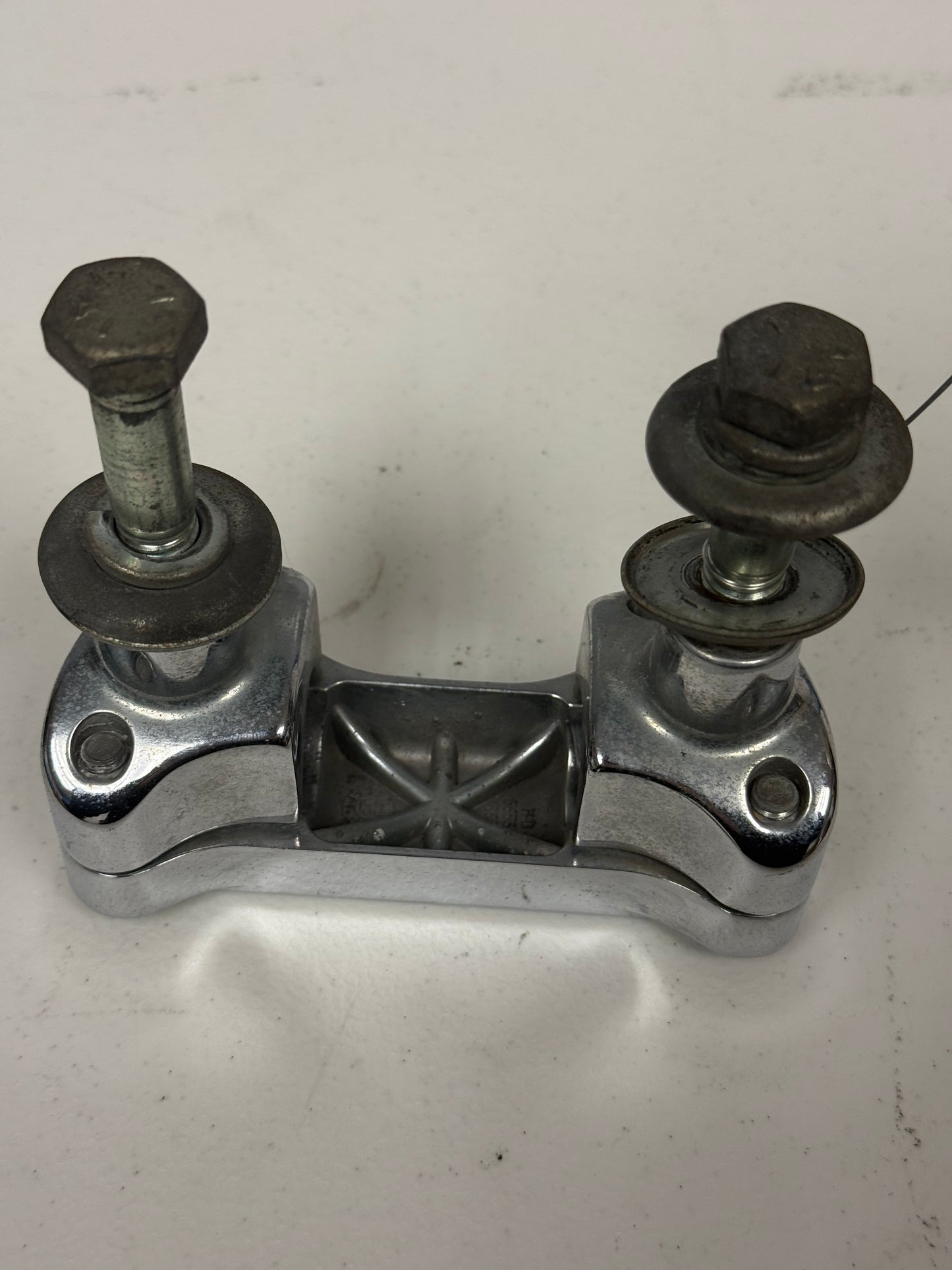 2001-2016 Harley Davidson Heritage Softail Classic OEM Bar Clamp and Risers