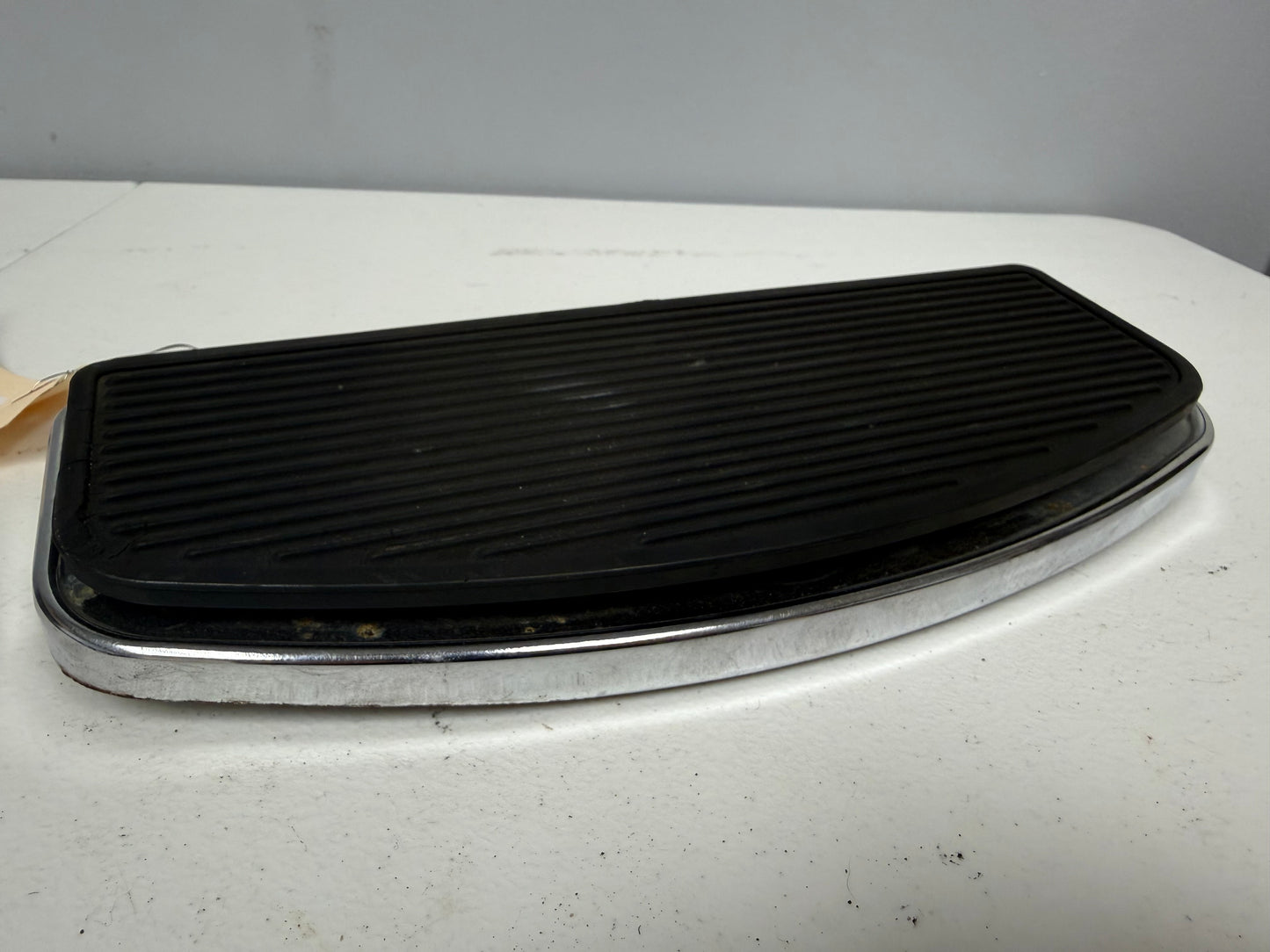 2001-2016 Harley Davidson Heritage Softail Classic OEM Right Floor Board