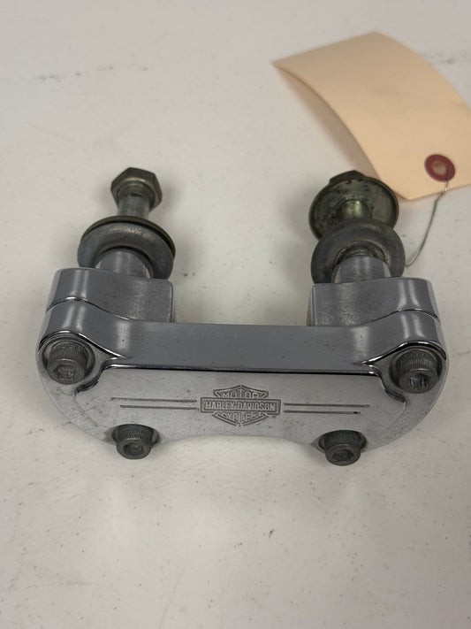 2001-2016 Harley Davidson Heritage Softail Classic OEM Bar Clamp and Risers