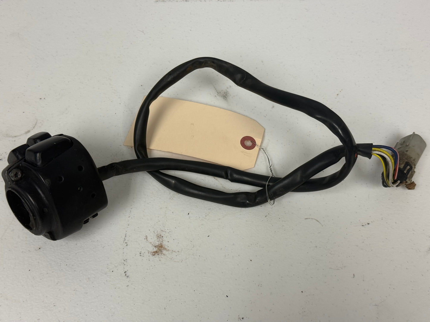 01-16 Harley Heritage Softail Classic OEM Left Headlight Horn Blinker Switch