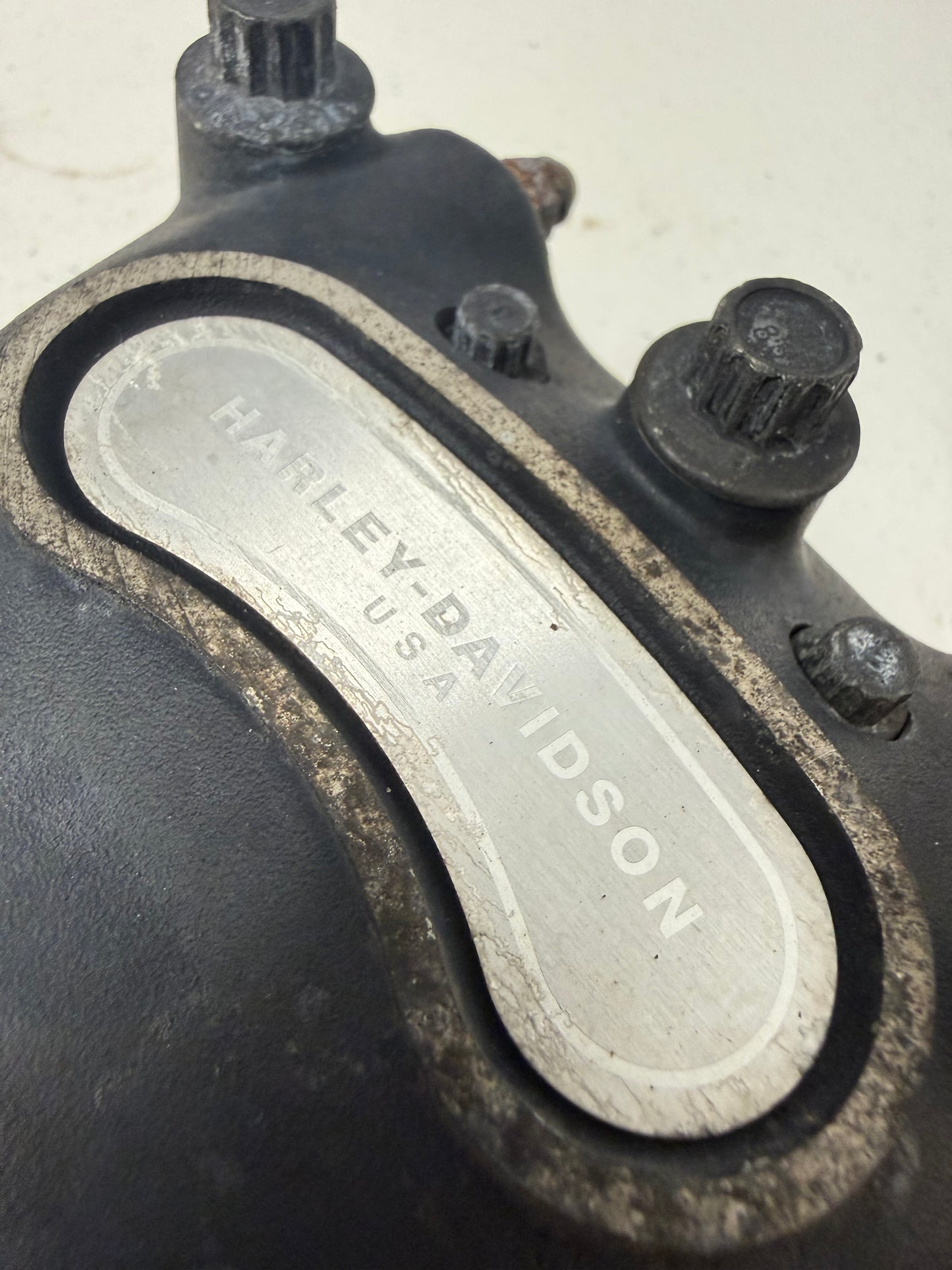 01-16 Harley Davidson Heritage Softail Classic OEM Rear Caliper 44016-00D