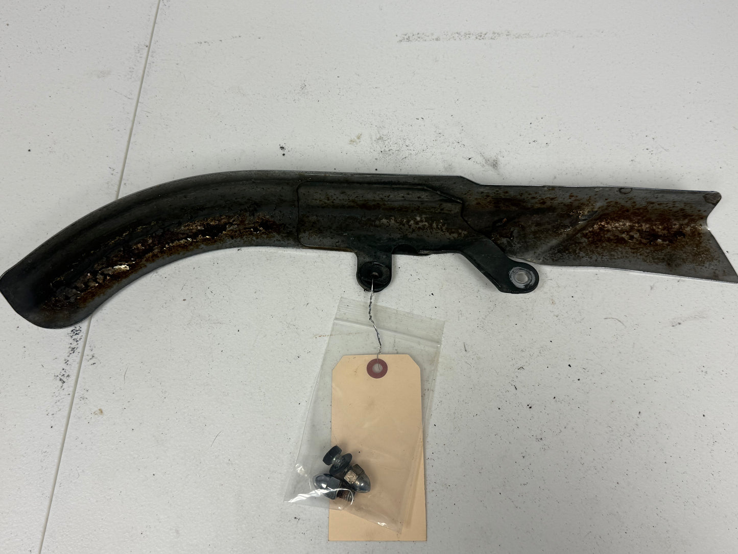 01-16 Harley Davidson Heritage Softail Classic OEM Upper Belt Guard 60867-08