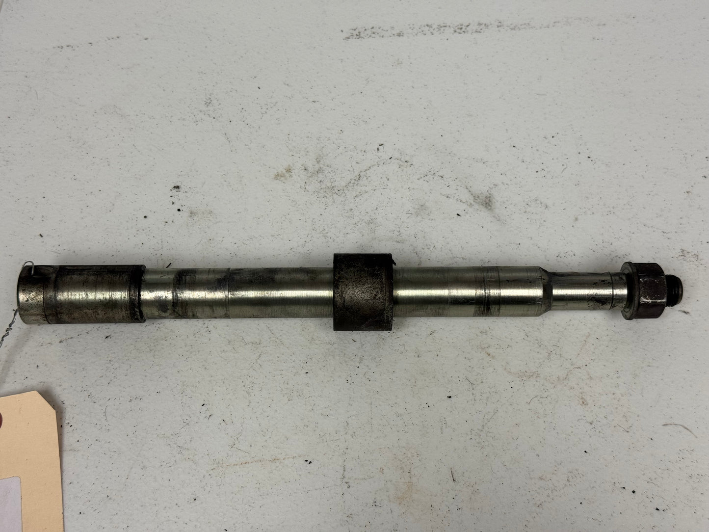 01-16 Harley Davidson Heritage Softail Classic OEM Front Axle FREE SHIPPING