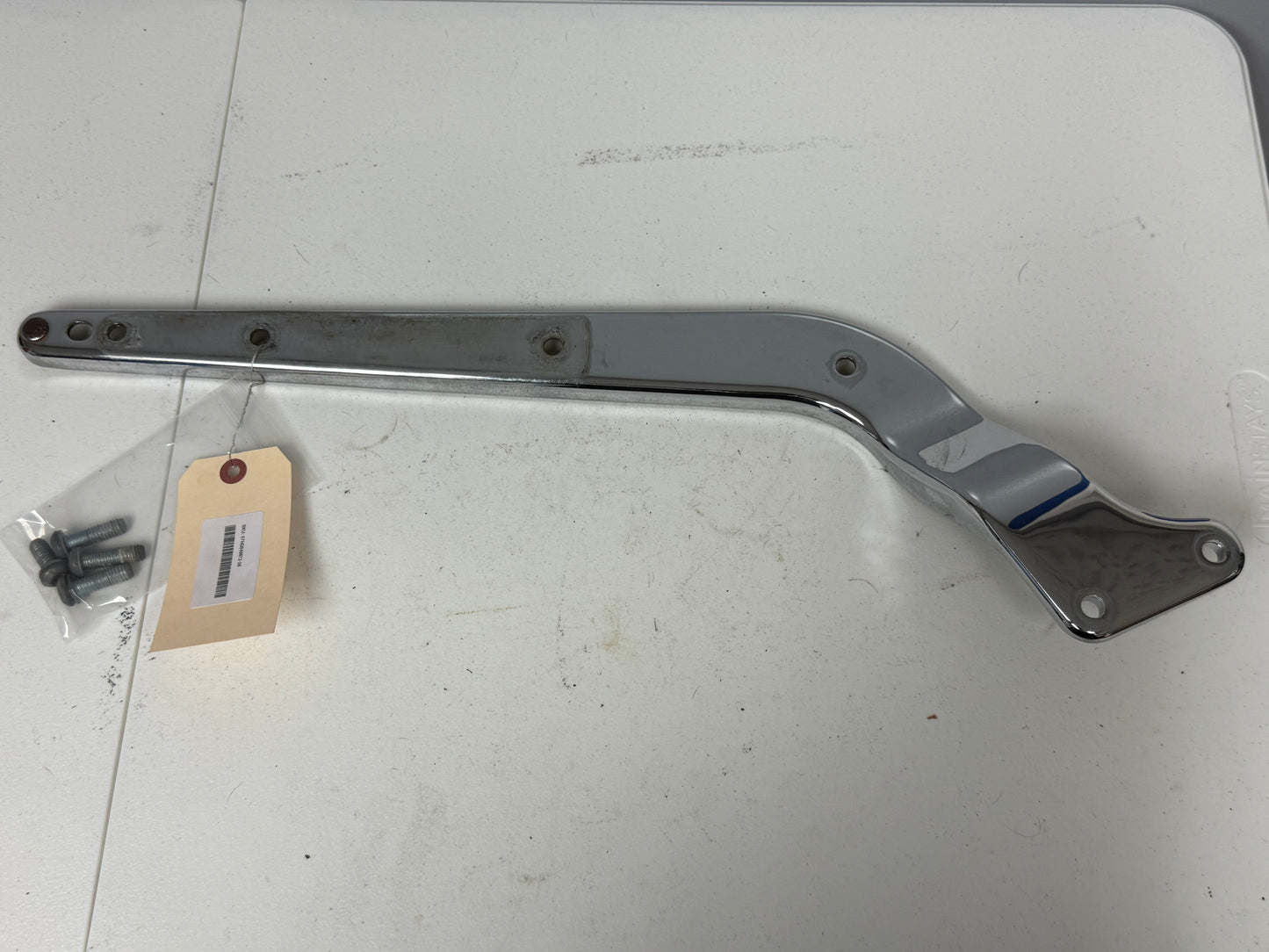 01-16 Harley Heritage Softail Classic OEM Rear Right Fender Support Strut Cover