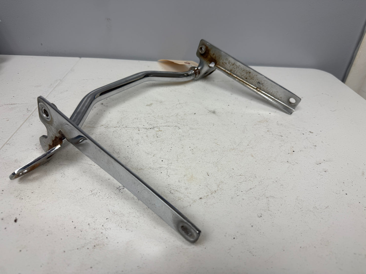 01-16 Harley Heritage Softail Classic OEM Fog Light Turn Signal Mount Bracket