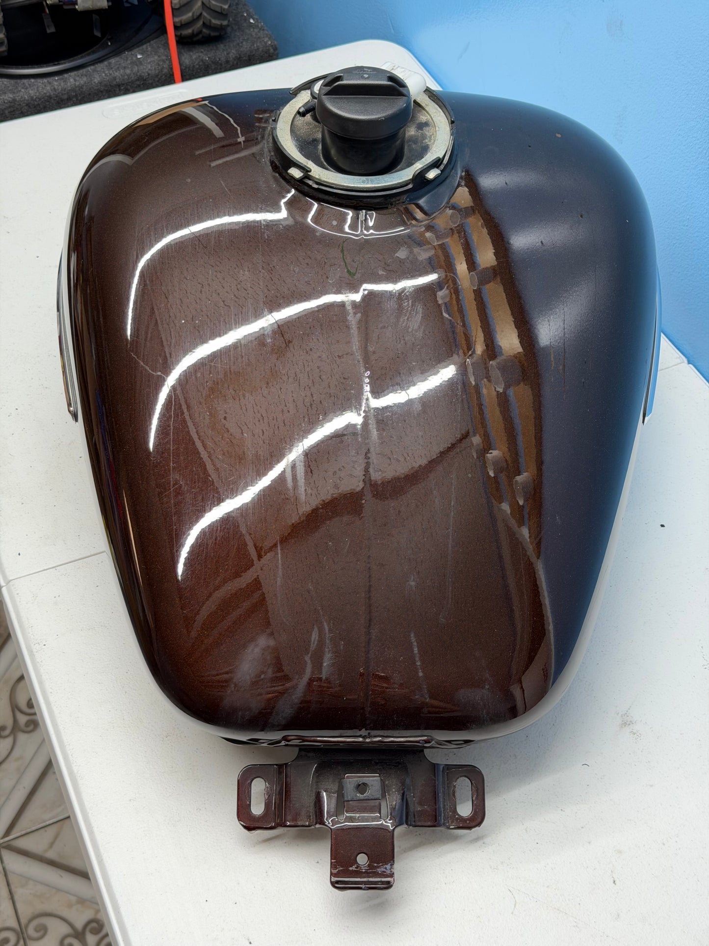 96-13 Harley Davidson Electra Glide Ultra Limited OEM Gas Tank with Fuel Pump