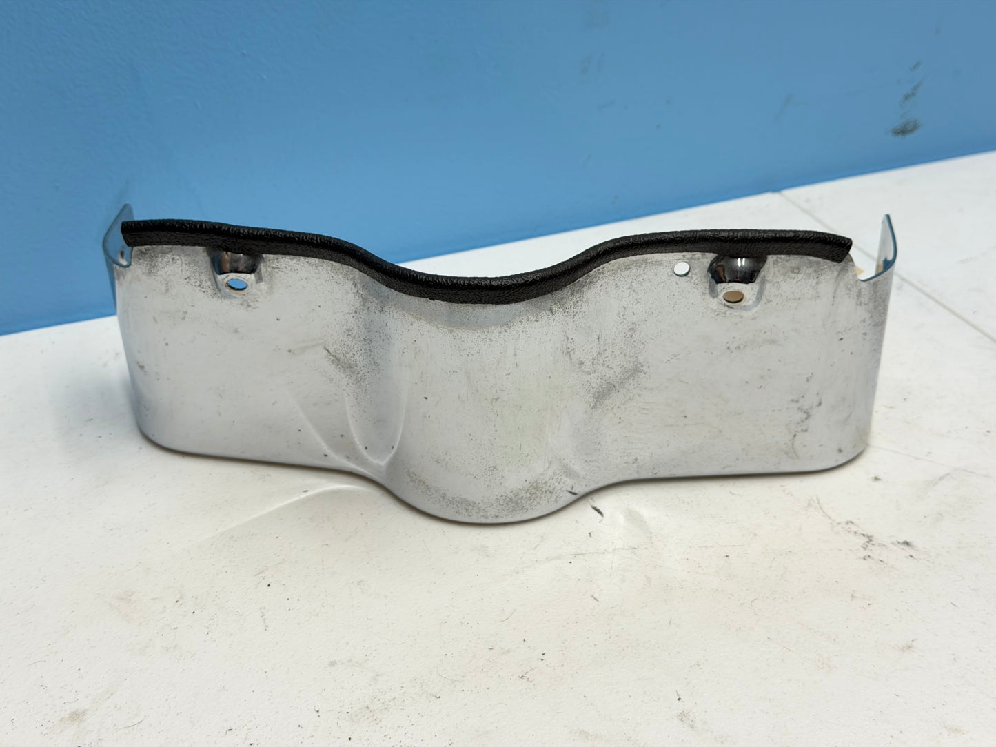 96-13 Harley Davidson Electra Glide Ultra Limited OEM Outer Fairing Skirt Chrome