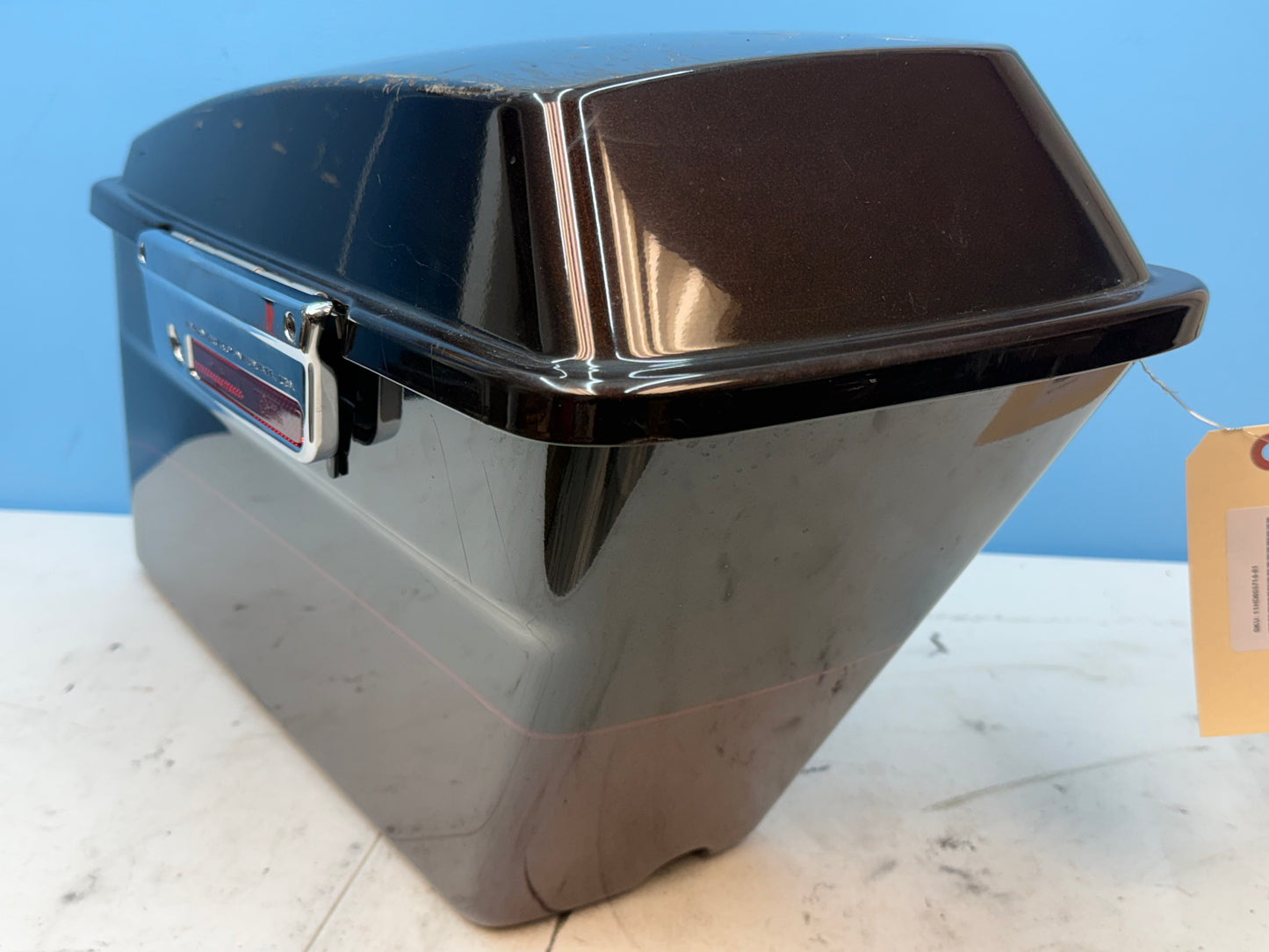 96-13 Harley Davidson Electra Glide Ultra Limited OEM Saddle Bag *Cracked* & Lid