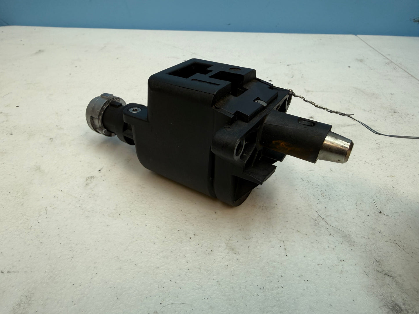 96-13 Harley Davidson Electra Glide Ultra Limited OEM Ignition Switch Housing