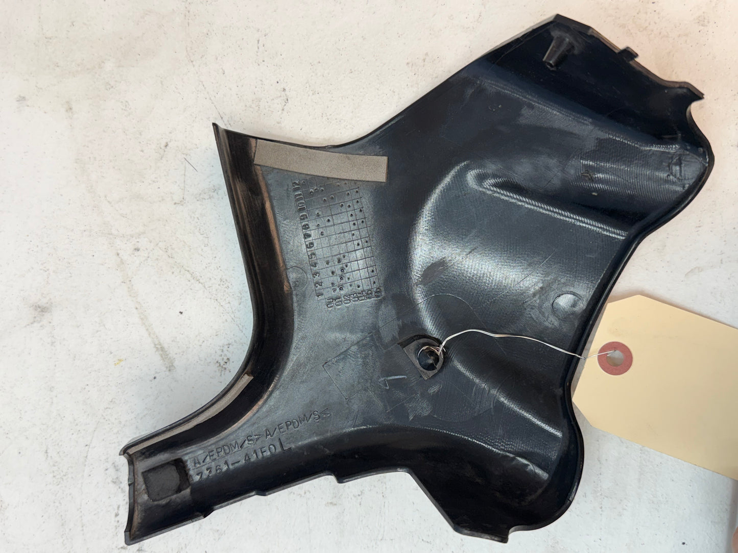 2007-2019 SUZUKI VL800 Boulevard OEM Left Frame Head Side Cover 47361-41F10-019
