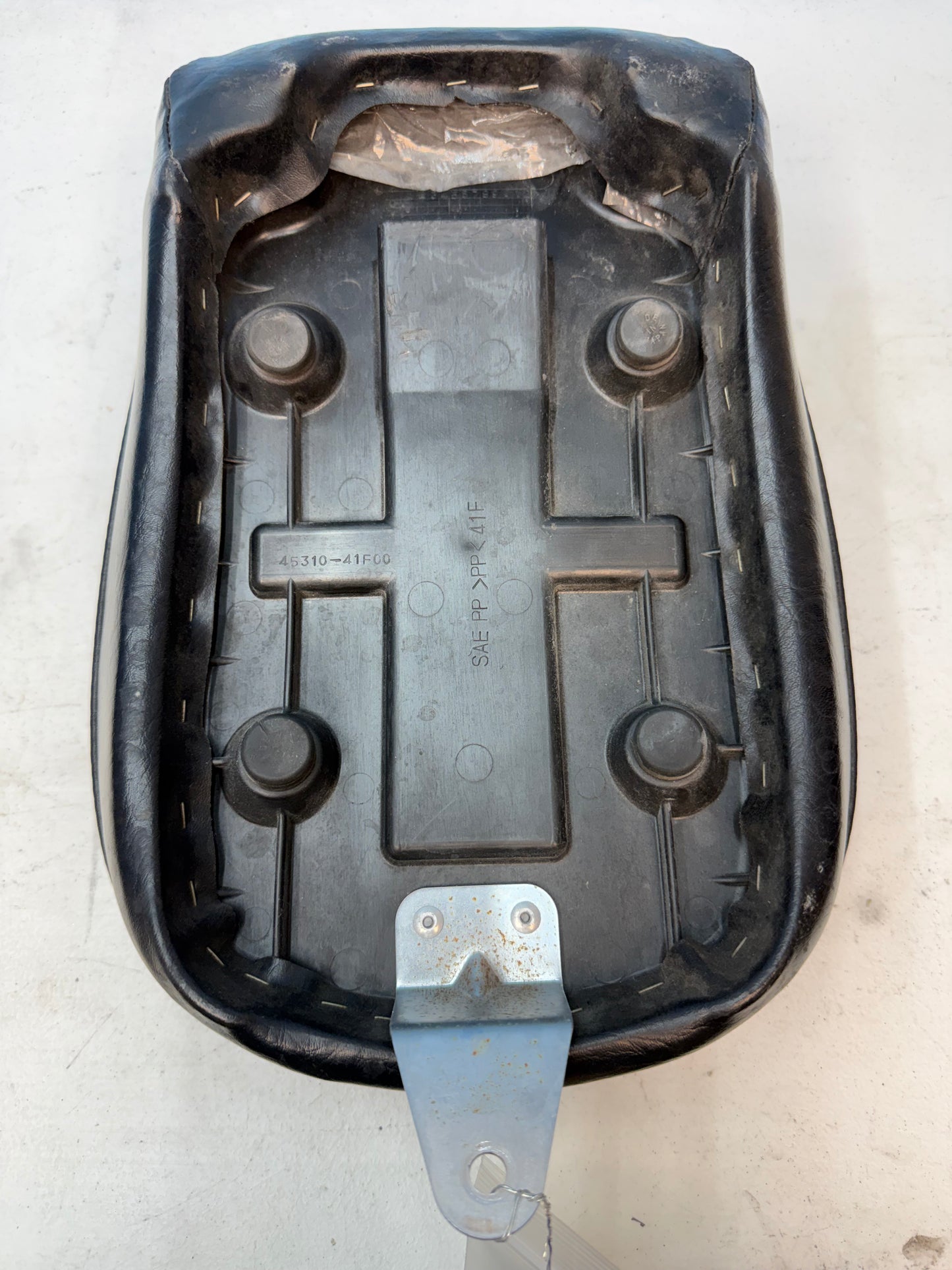 2007-2019 SUZUKI VL800 Boulevard OEM Passenger Pillion Seat 45300-41F20-48H