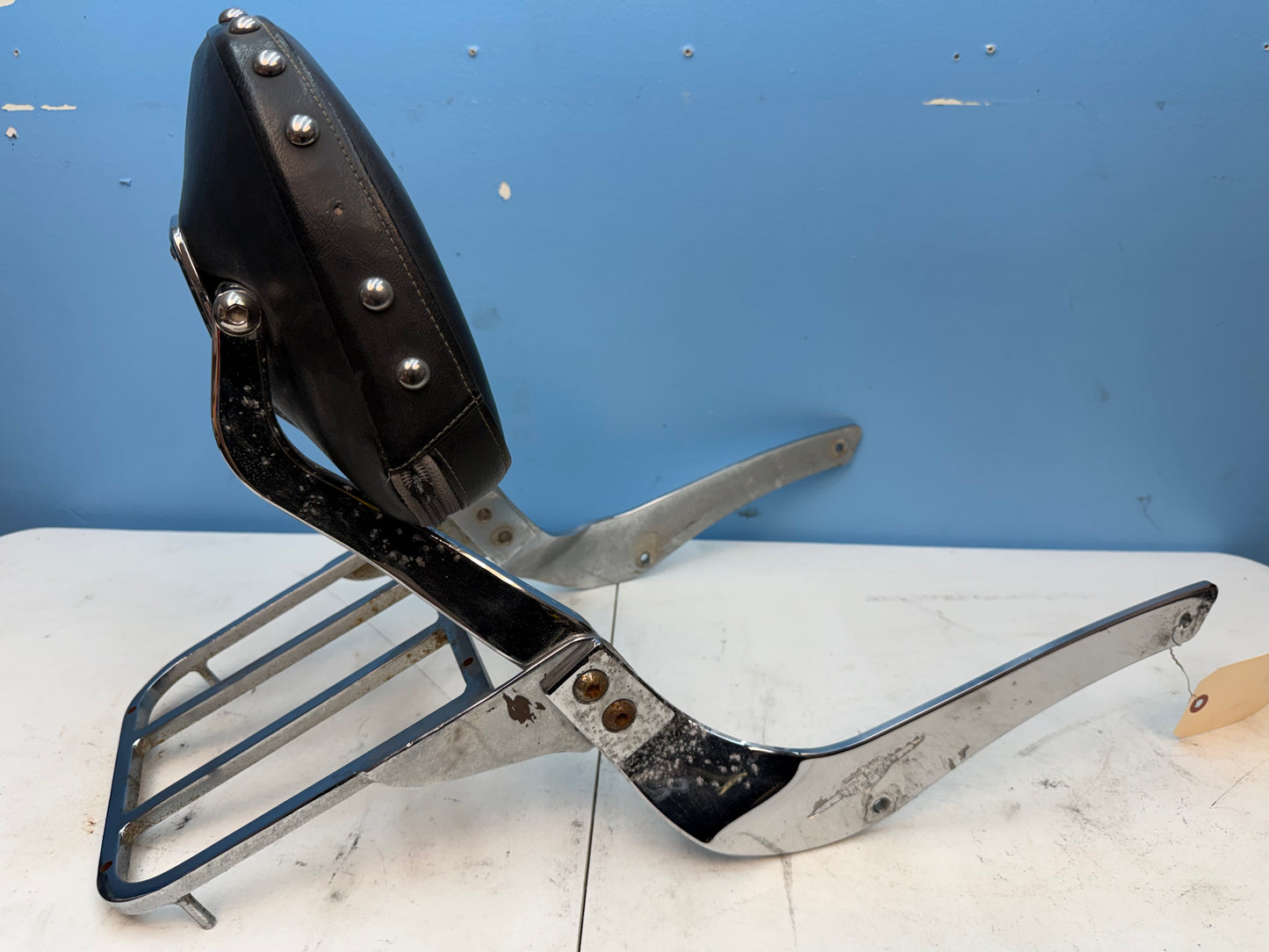 2007-2019 SUZUKI VL800 Boulevard OEM Sissy Bar Assembly 990A0-77059-TRG
