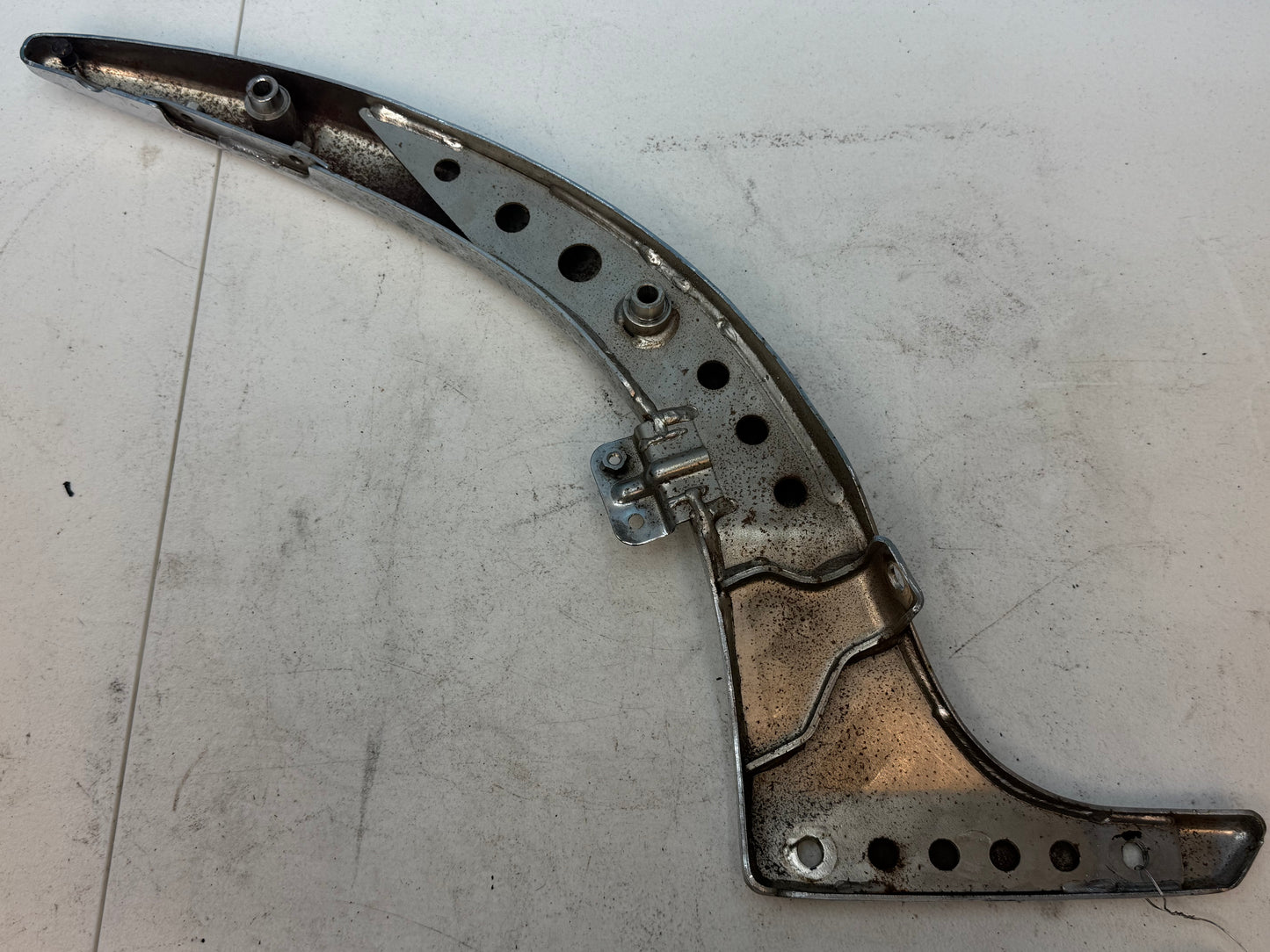 2007-2019 SUZUKI VL800 Boulevard OEM Left Frame Handle / Strut Fender Mount