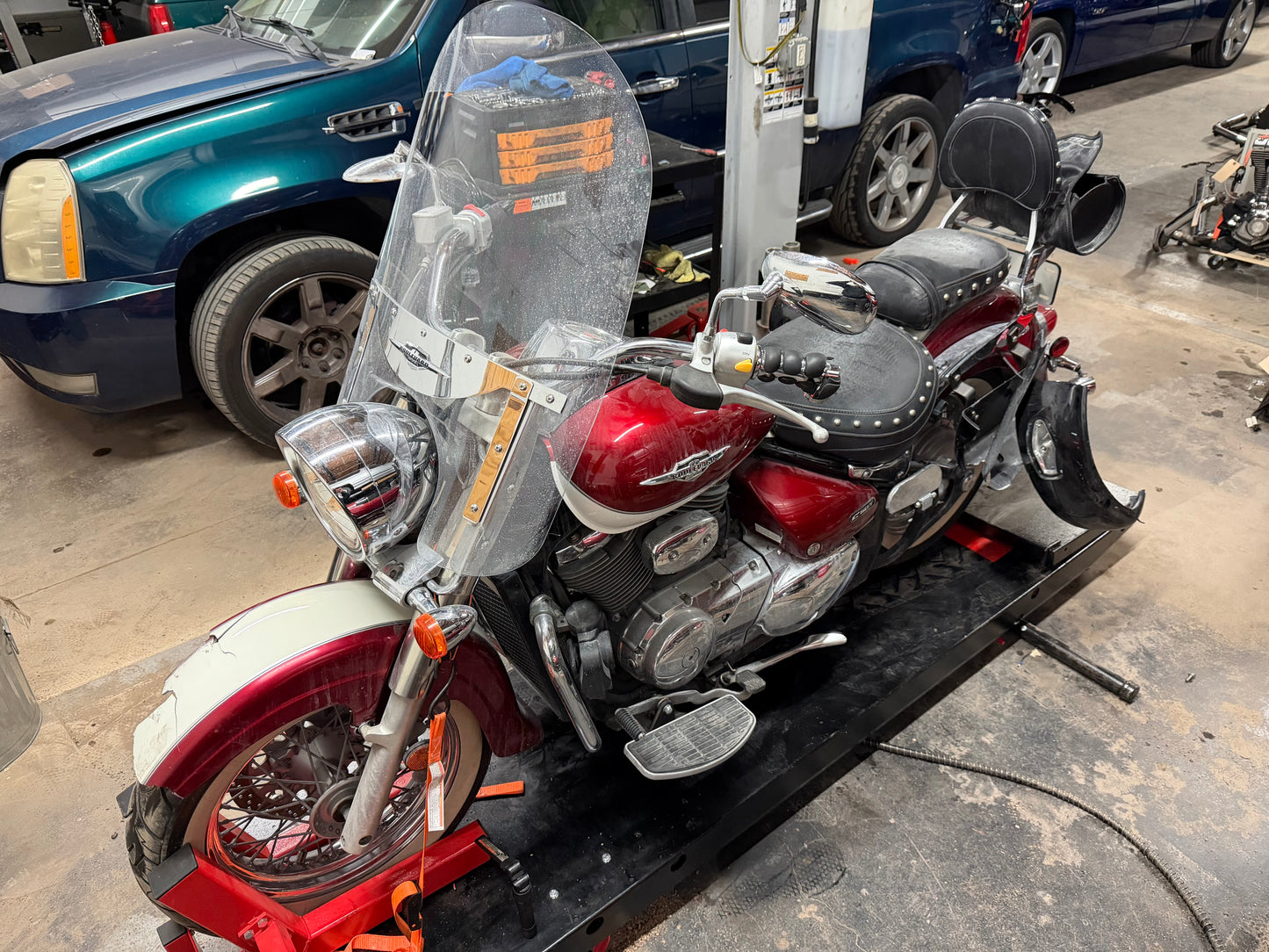 07-19 SUZUKI VL800 Boulevard OEM Boulevard Steering Head Stem / Upr Triple Tree