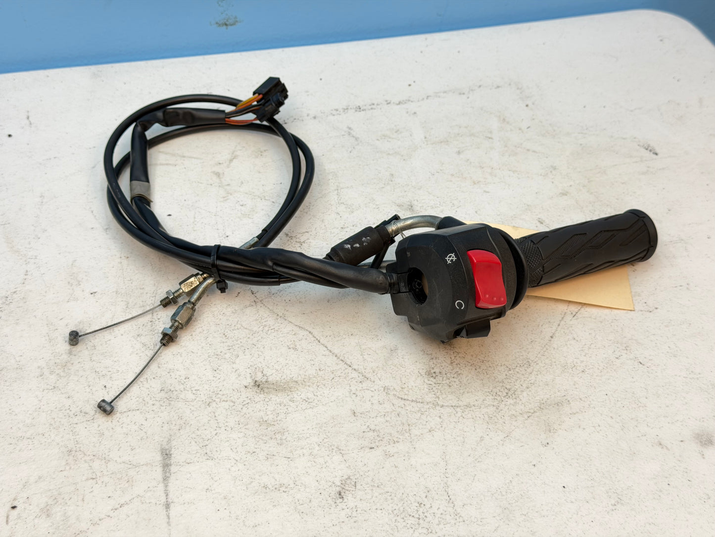 2011-2025 Suzuki GSX-R OEM Twist Throttle / Kill Switch / Throttle Cable