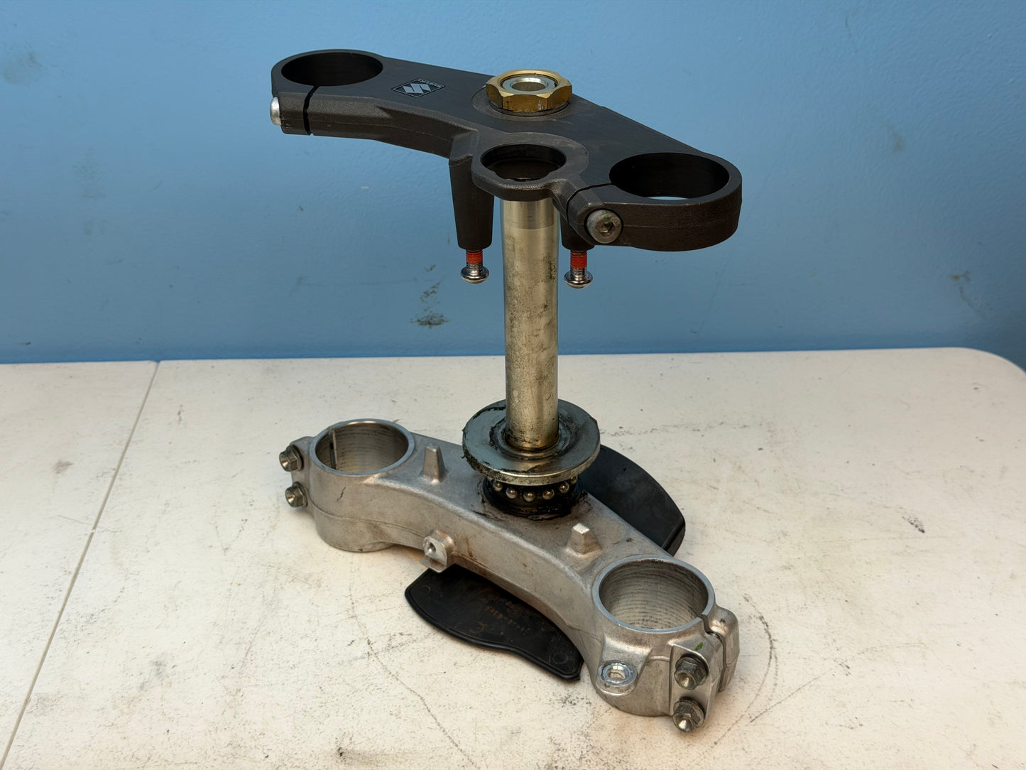 2011-2025 Suzuki GSX-R OEM Triple Tree / Steering Stem 51410-01H10