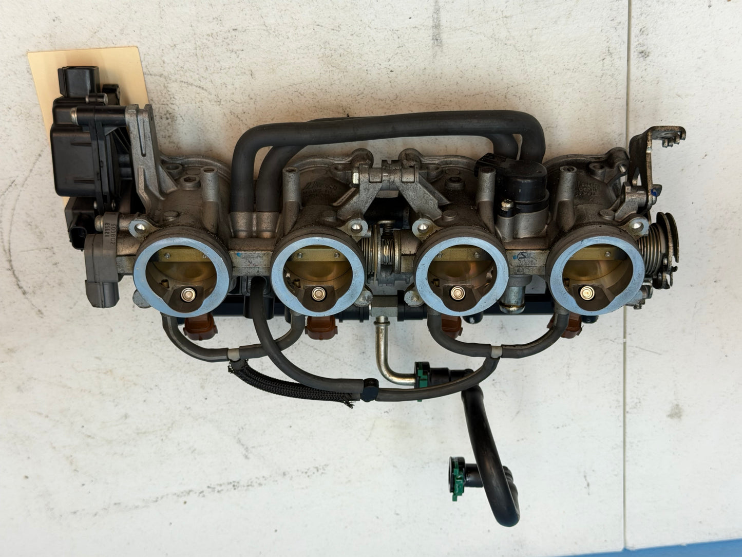 11-25 Suzuki GSX-R OEM Complete Throttle Body Assembly w/ Injectors & Sensors
