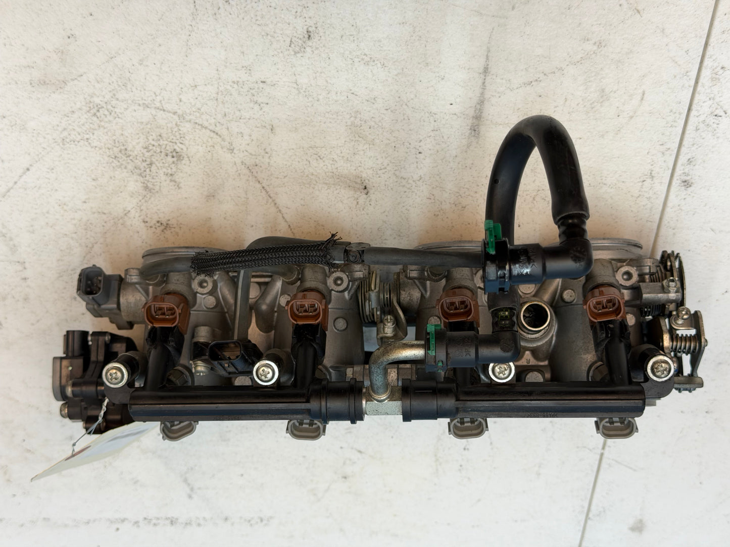 11-25 Suzuki GSX-R OEM Complete Throttle Body Assembly w/ Injectors & Sensors