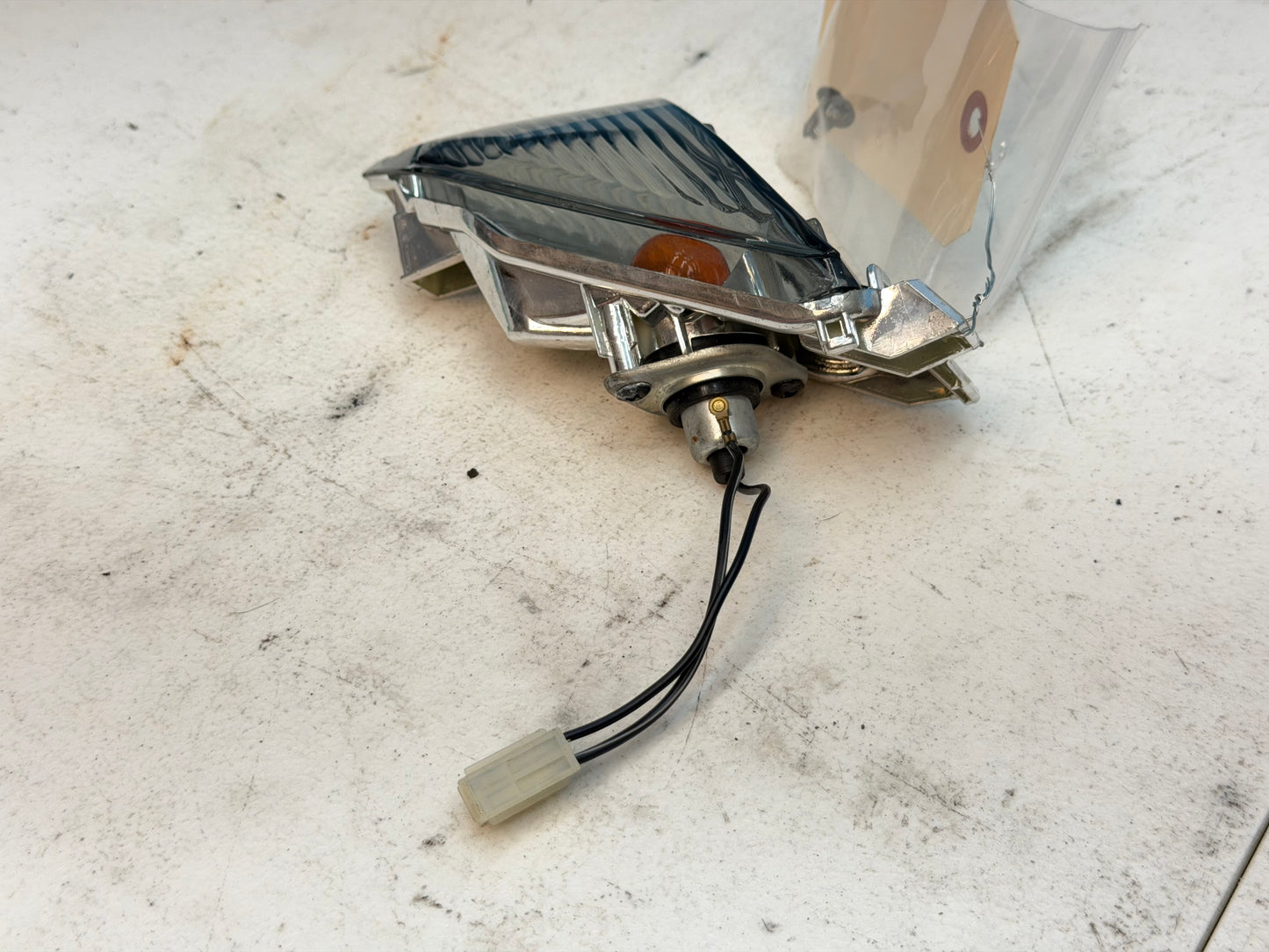 2011-2025 Suzuki GSXR 600 750 Rear Left Turn Signal Light Blinker 35604-14J30