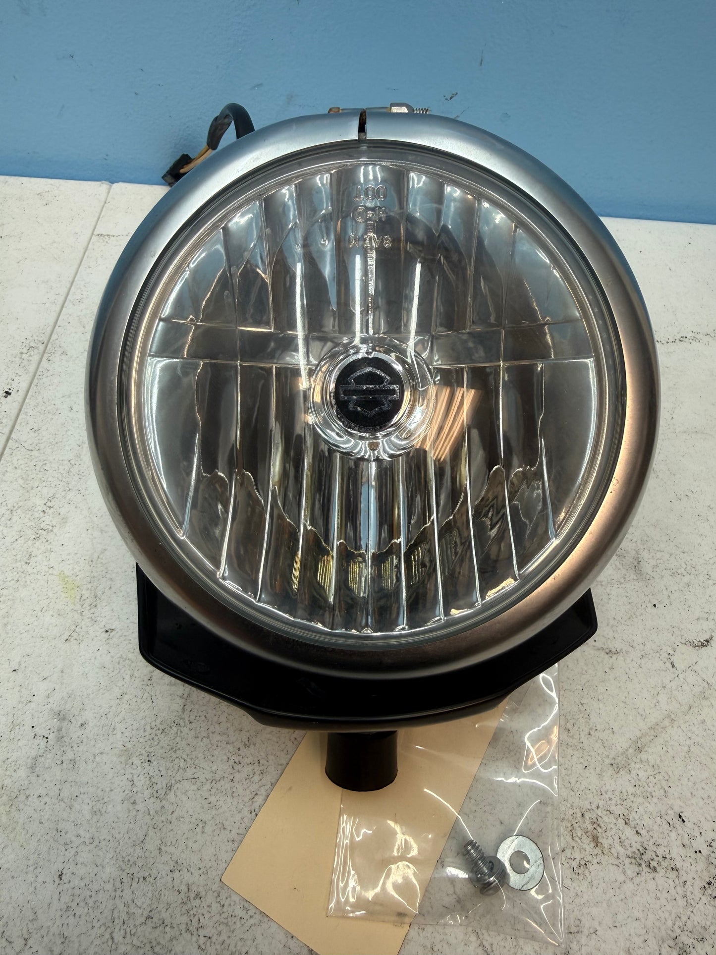 2014-2022 Harley Davidson Sportster XL1200 OEM Headlight w/ Bracket