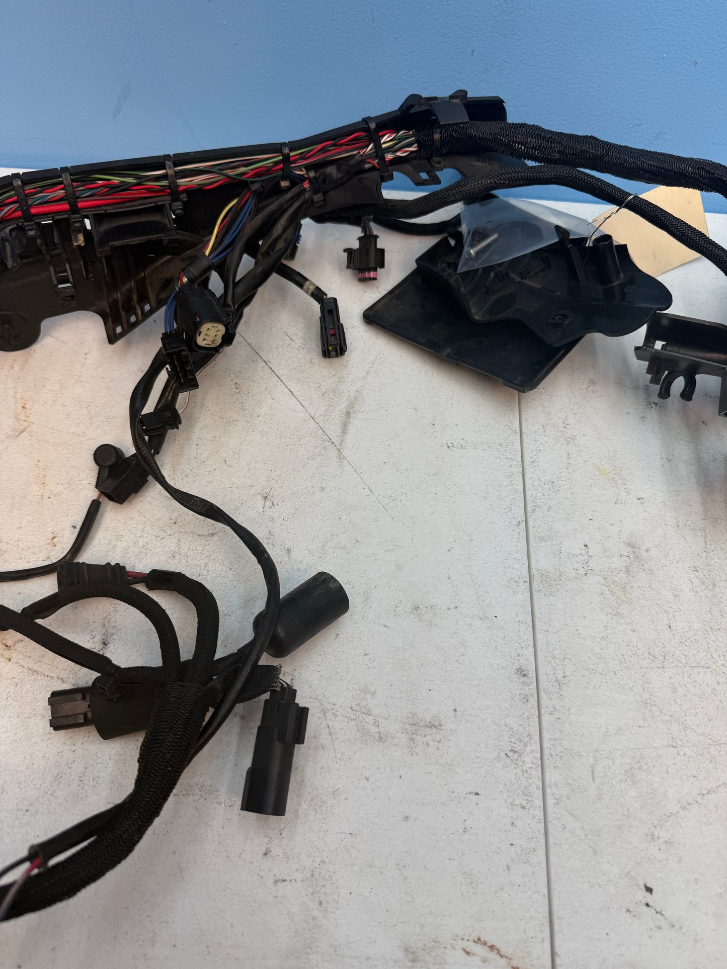 14-22 Harley Davidson Sportster XL1200 OEM Main Wiring Harness Keyless Non-ABS
