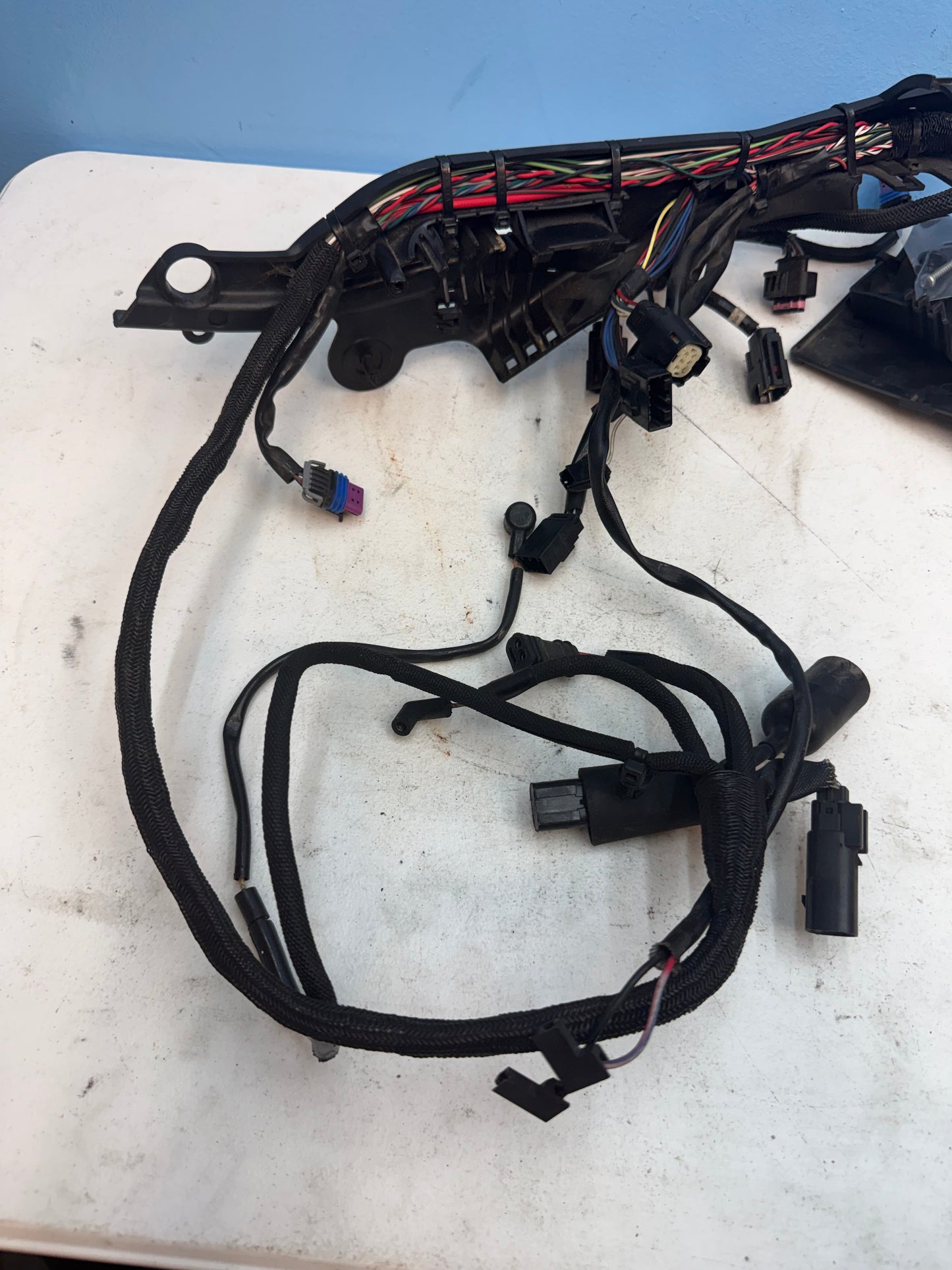 14-22 Harley Davidson Sportster XL1200 OEM Main Wiring Harness Keyless Non-ABS