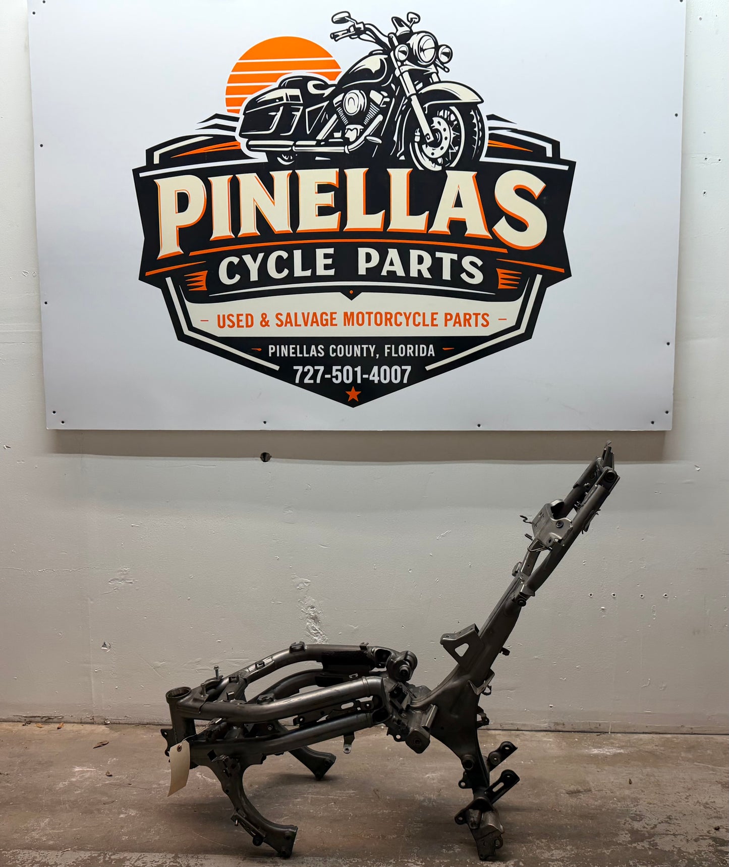 2012-2016 Kawasaki Ninja 650 OEM Frame 32160-0569-26M *SLVG*