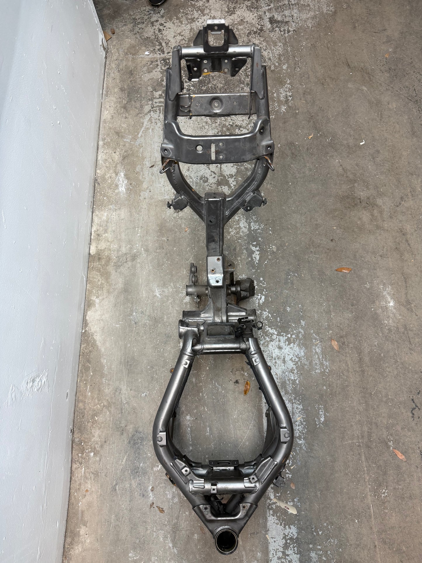 2012-2016 Kawasaki Ninja 650 OEM Frame 32160-0569-26M *SLVG*