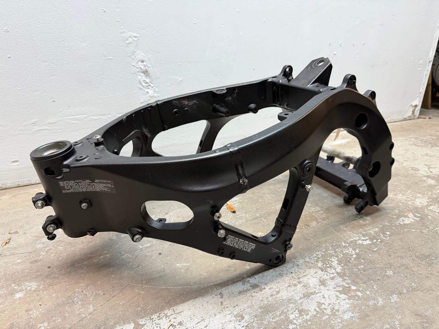 2011-2025 Suzuki GSXR 600 750 OEM Main Frame Chassis *SLVG*
