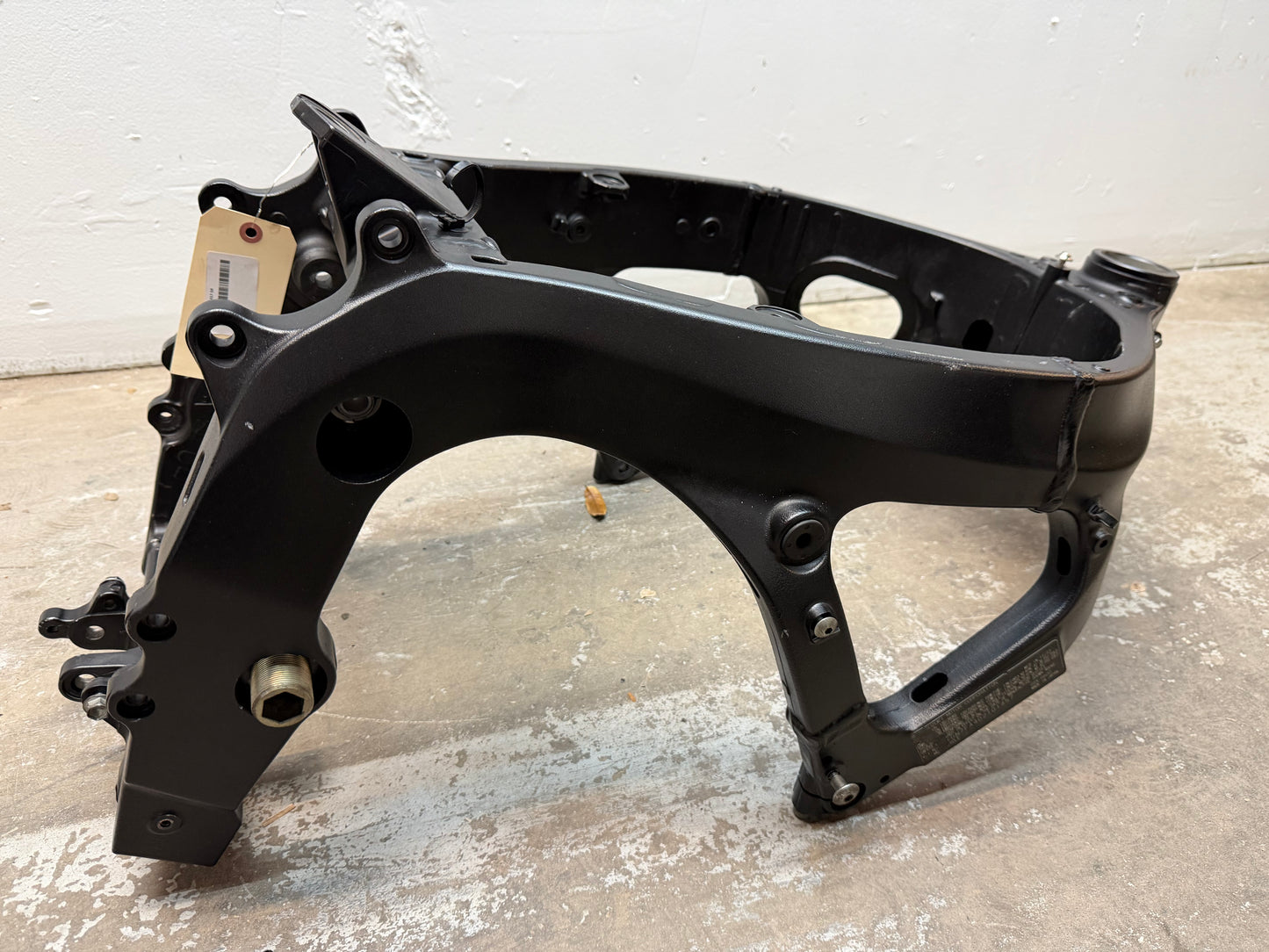 2011-2025 Suzuki GSXR 600 750 OEM Main Frame Chassis *SLVG*