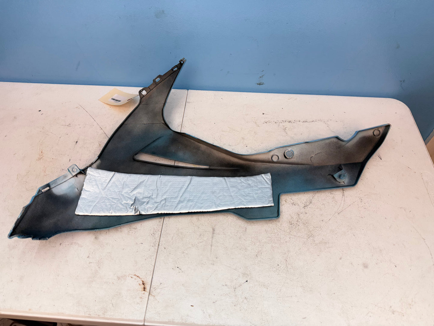 2011-2025 Suzuki GSXR 600 750 OEM Right Side Lower Fairing Plastic 94470-14J00