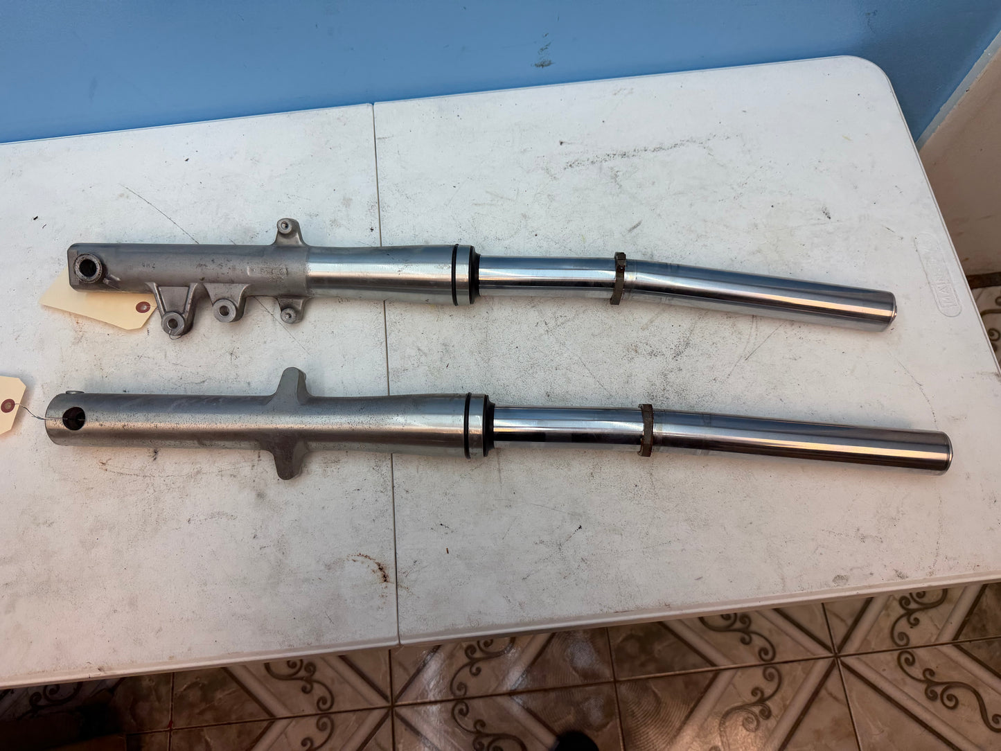 2007-2019 SUZUKI VL800 Boulevard OEM Front Forks *BENT TUBE*