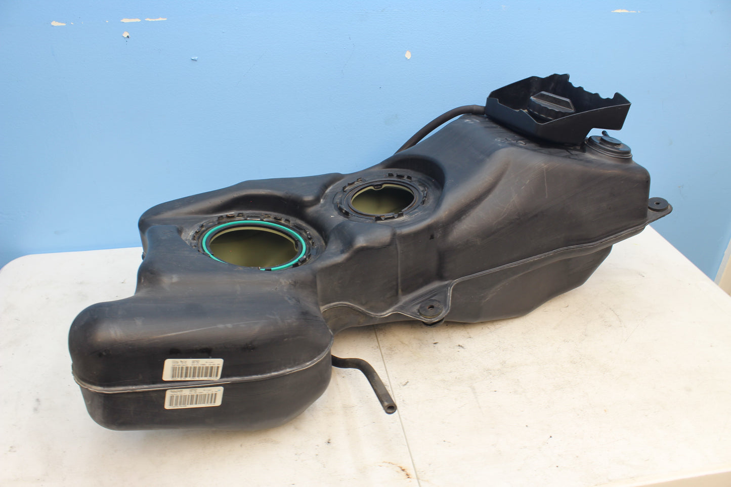 2001-2010 Honda Goldwing OEM Fuel Tank Assembly 17510-MCA-S42