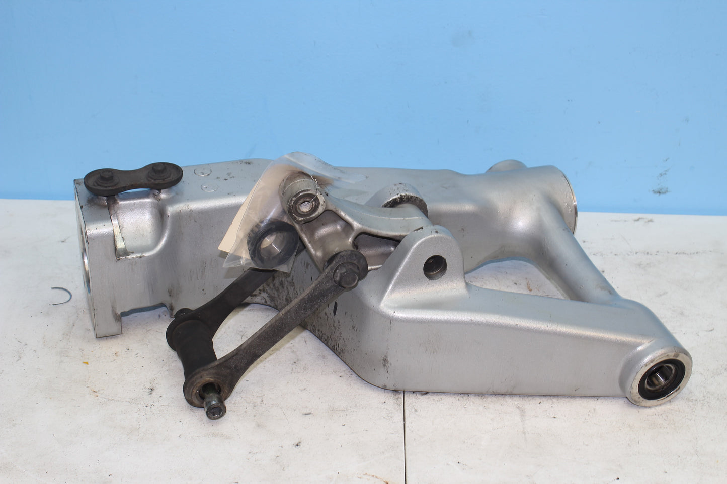 2001-2010 Honda Goldwing OEM Rear Swing Arm Swingarm 52100-MCA-A20