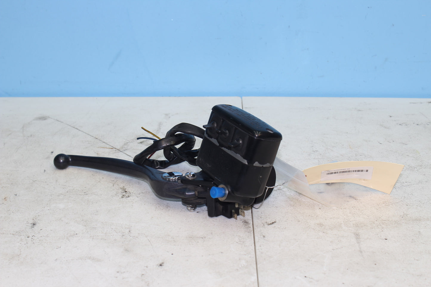 2001-2010 Honda Goldwing OEM Front Brake Master Cylinder w/ Lever