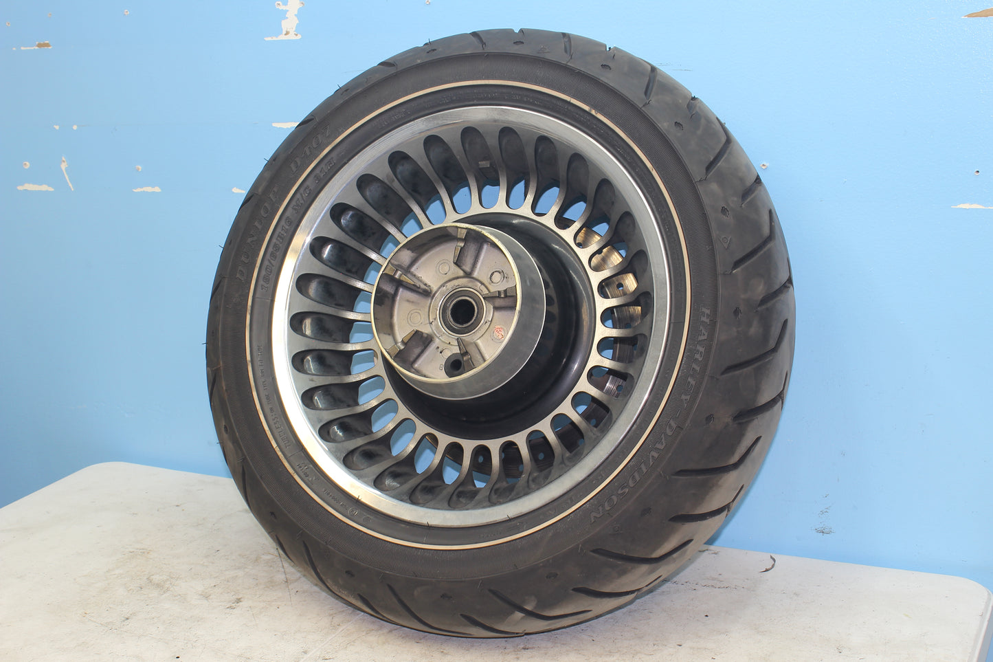 96-13 Harley Davidson Electra Glide Ultra Limited OEM Rear Wheel 42196-10