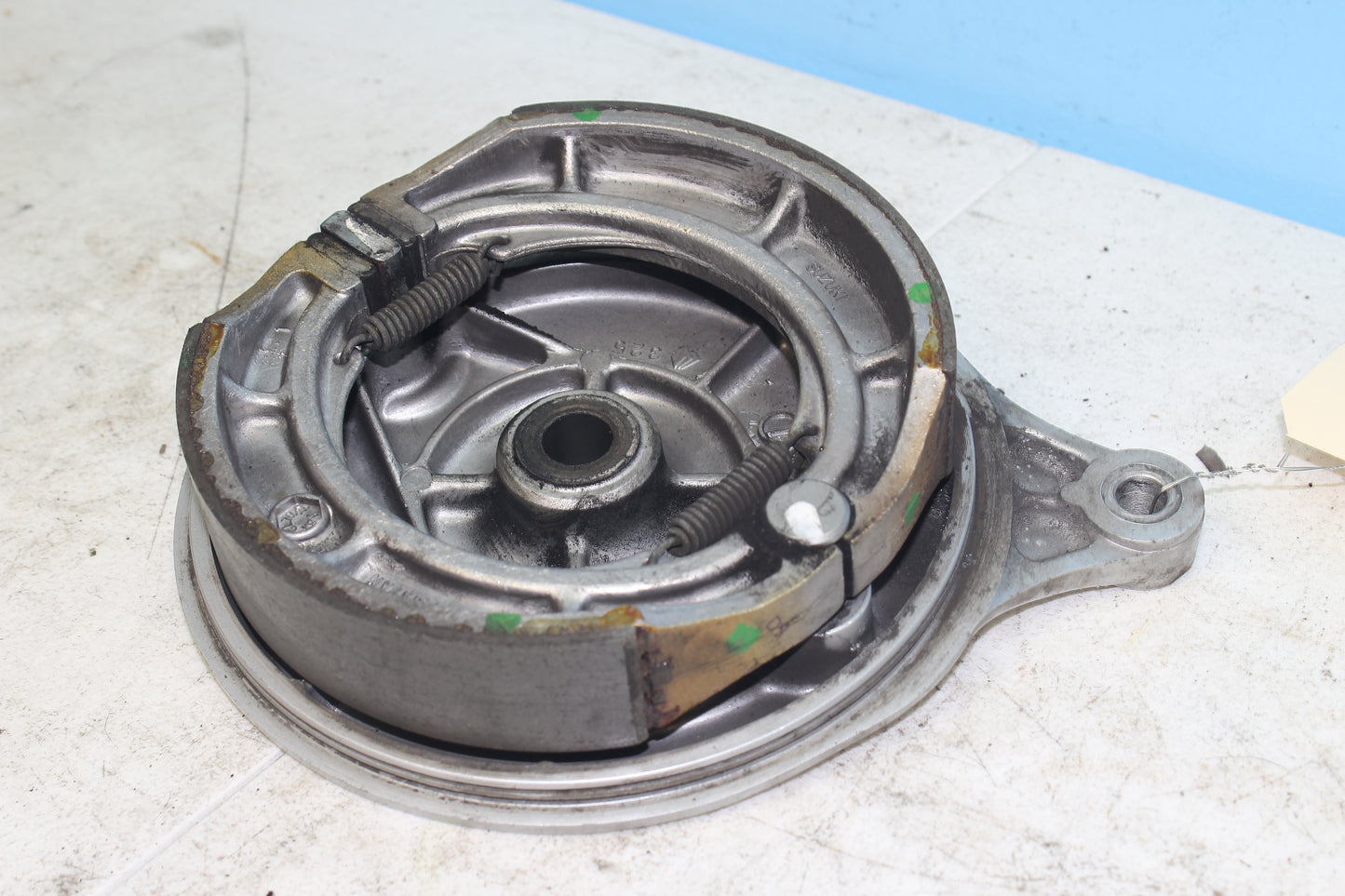 2007-2019 SUZUKI VL800 Boulevard Rear Brake Panel w/ Brake Shoes 64210-38A70-13L
