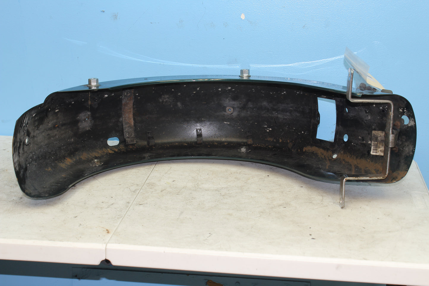 99-13 Harley Davidson Road King Rear Wheel Fender 59579-01B (MINOR SCRATCHES)