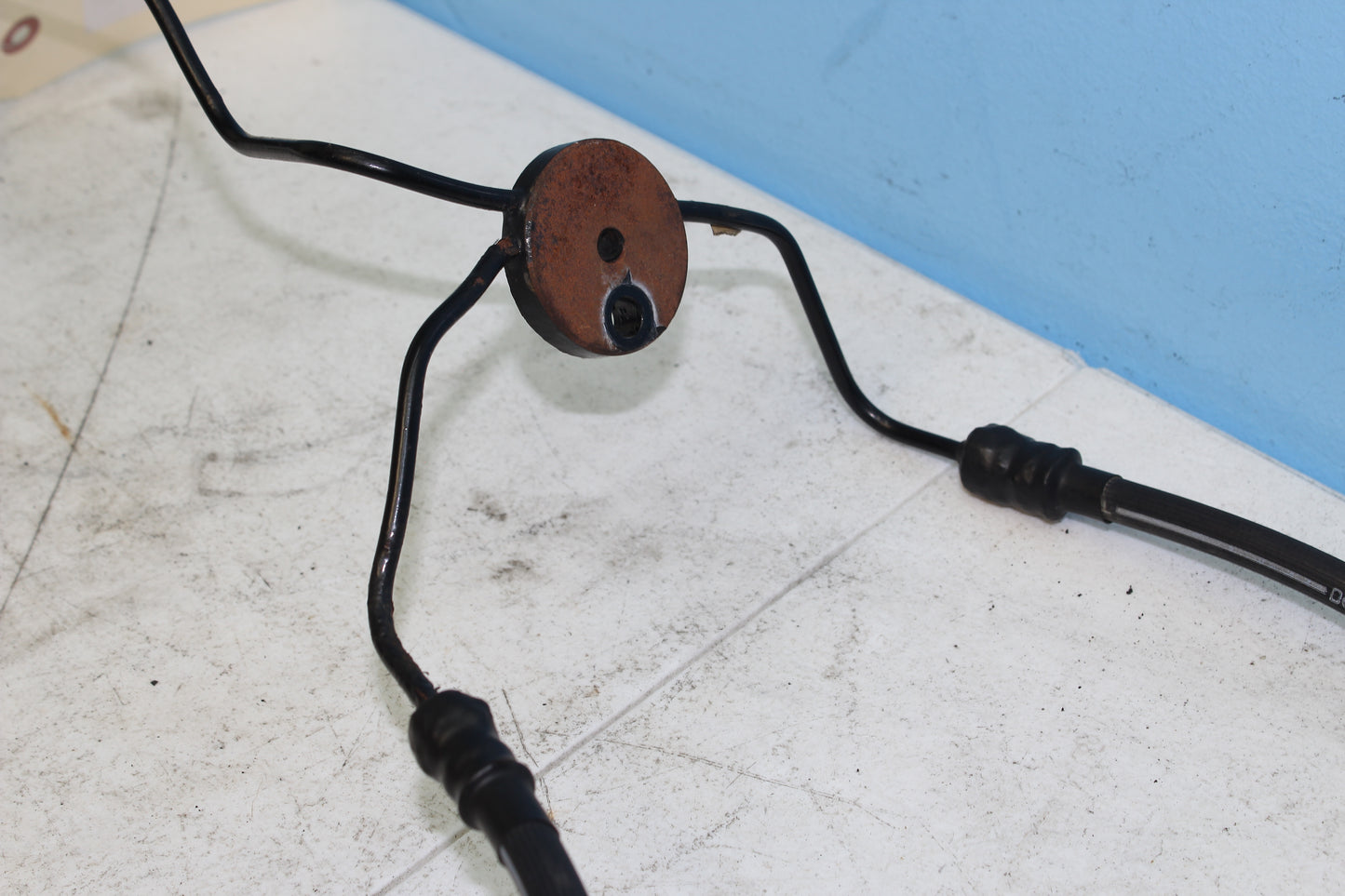 1999-2013 Harley Davidson Road King OEM Front Brake Line 43350-96C