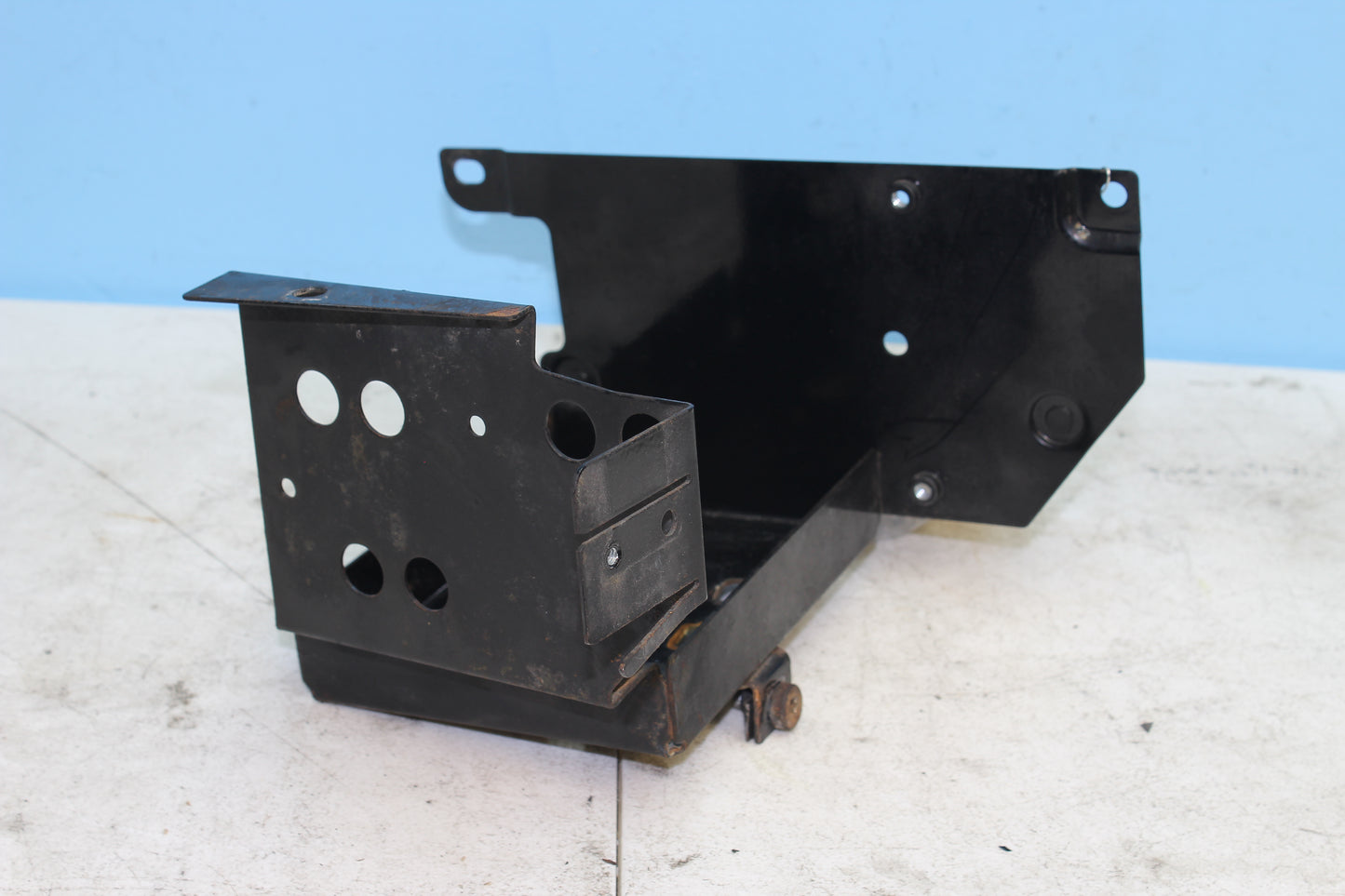 1999-2013 Harley Davidson Road King OEM Battery Box 66281-97