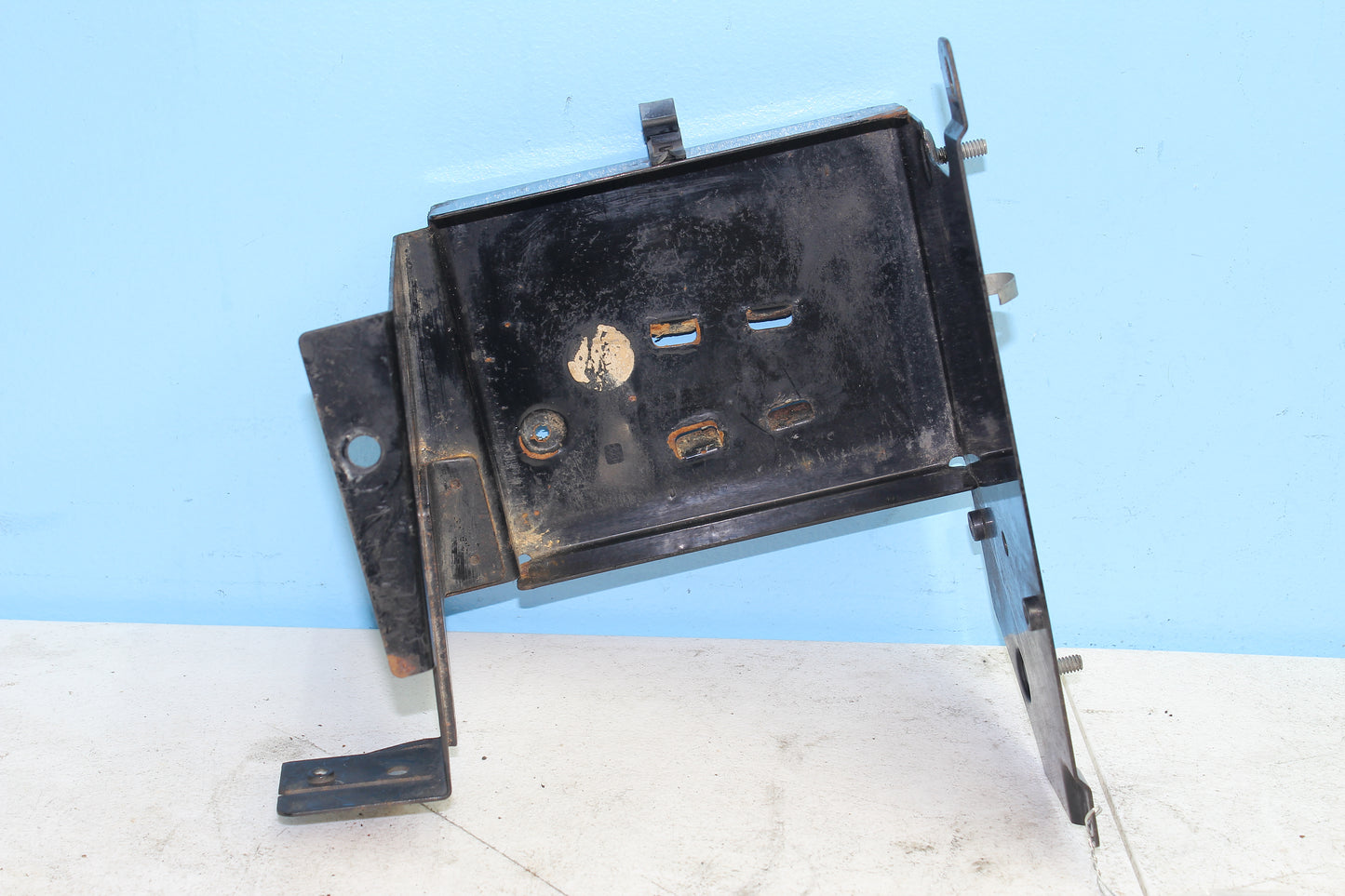 1999-2013 Harley Davidson Road King OEM Battery Box 66281-97